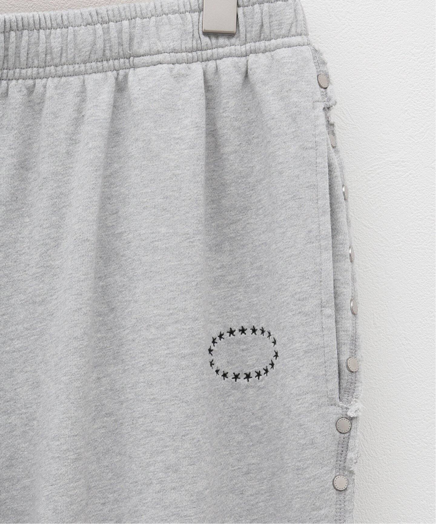 AFB / エーエフビー】STUDDED BAGGY SWEAT PANTS（スウェットパンツ 