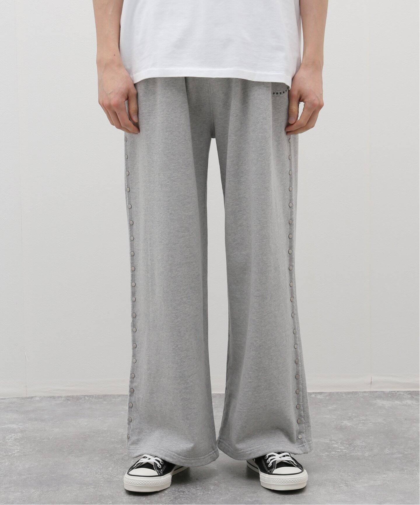 AFB / エーエフビー】STUDDED BAGGY SWEAT PANTS（スウェットパンツ 
