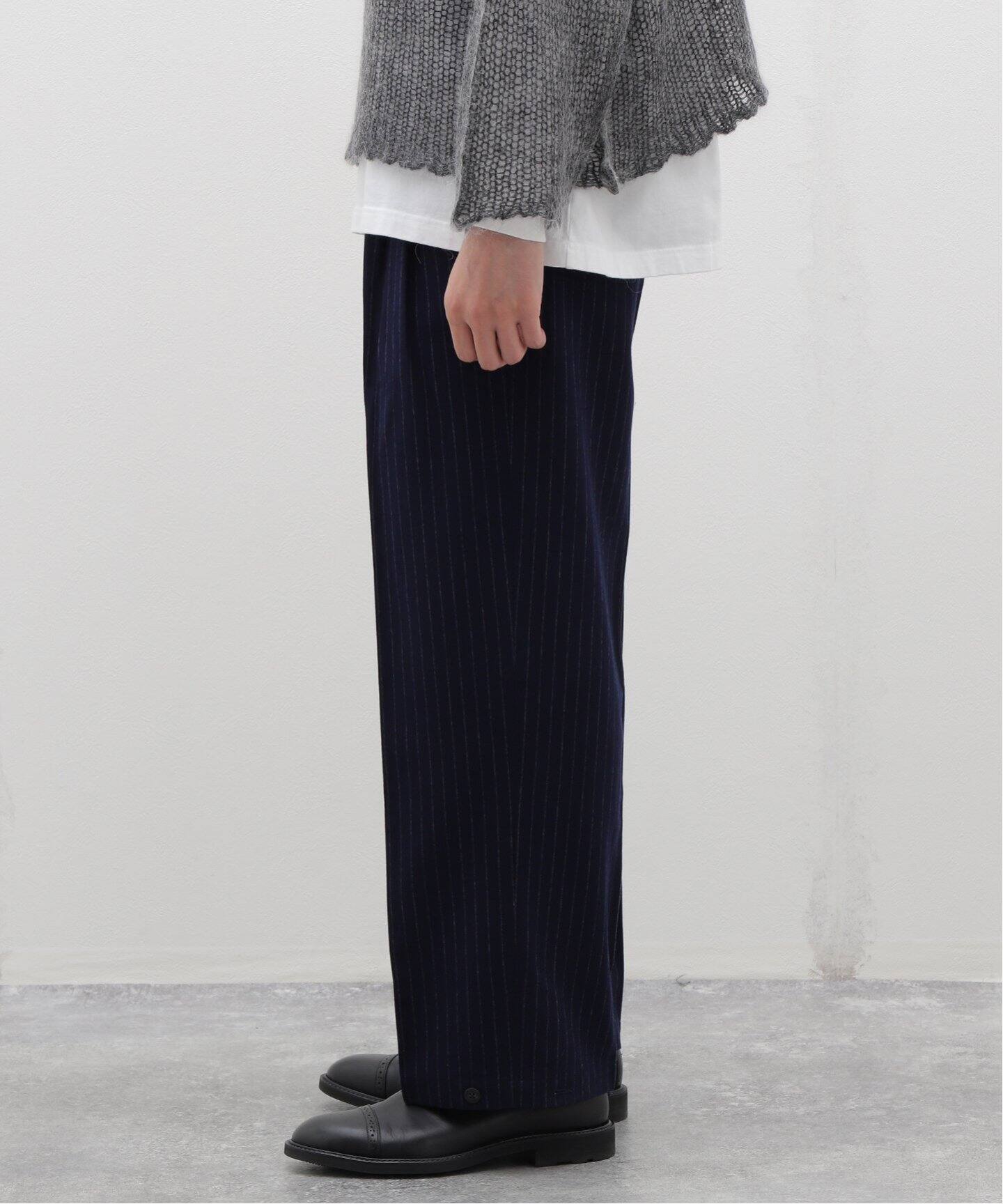 SandWaterr / サンドウォーター】RESEARCHED TUCK SLACKS / T/R