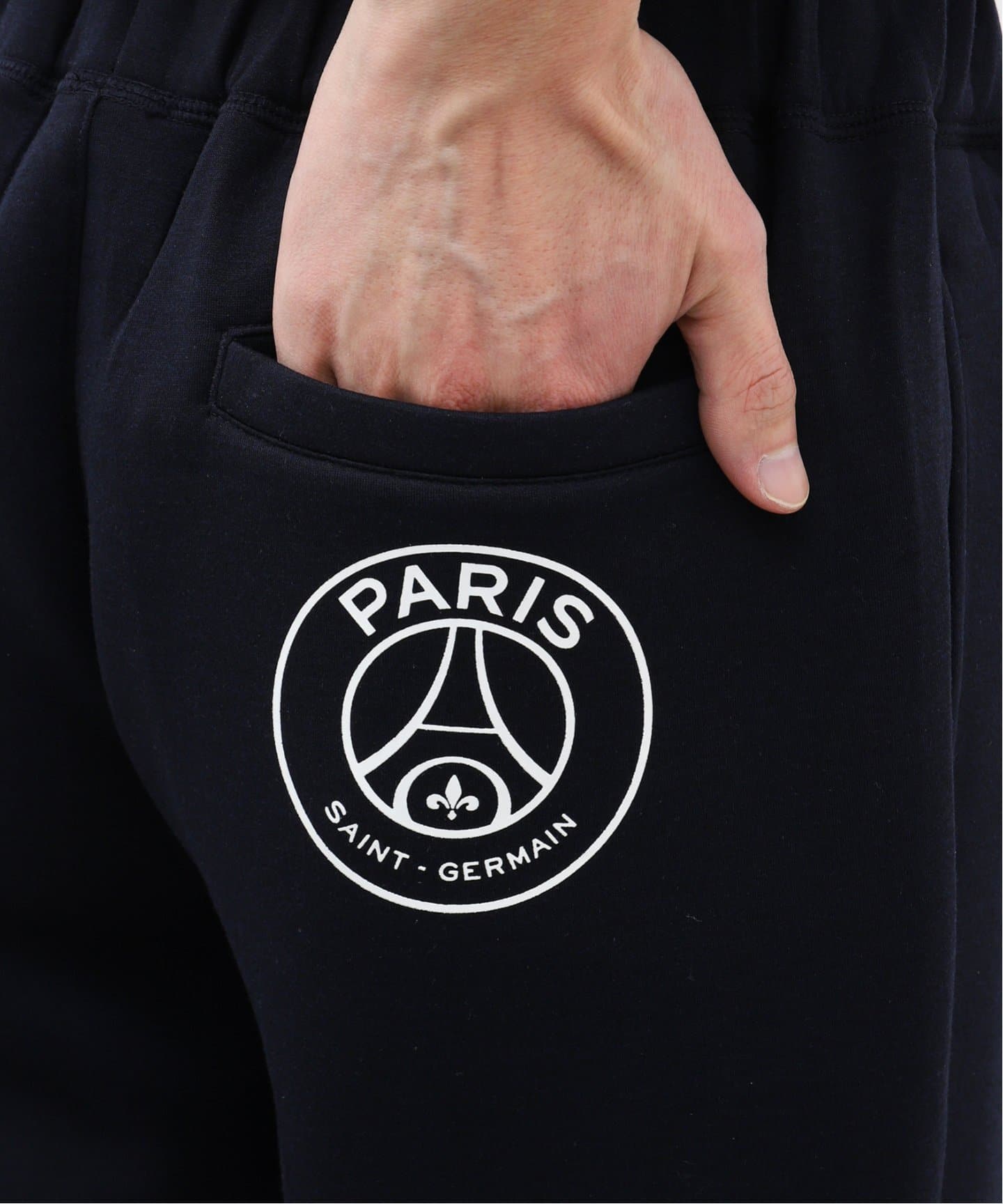 【Paris Saint-Germain】 ライトスウェットパンツ Paris Saint-Germain】ライトスウェット パンツ（スウェット