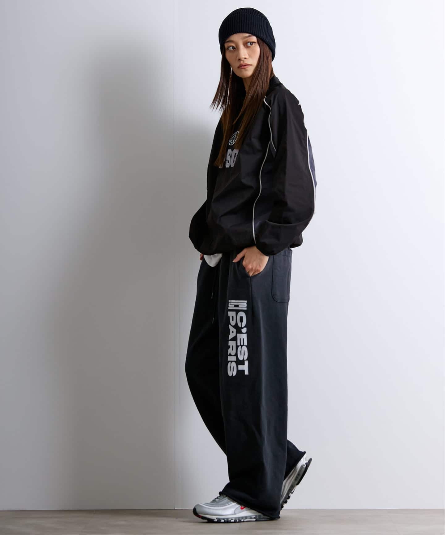 Paris Saint-Germain / パリ・サン＝ジェルマン】 JP SPRAY PANTS