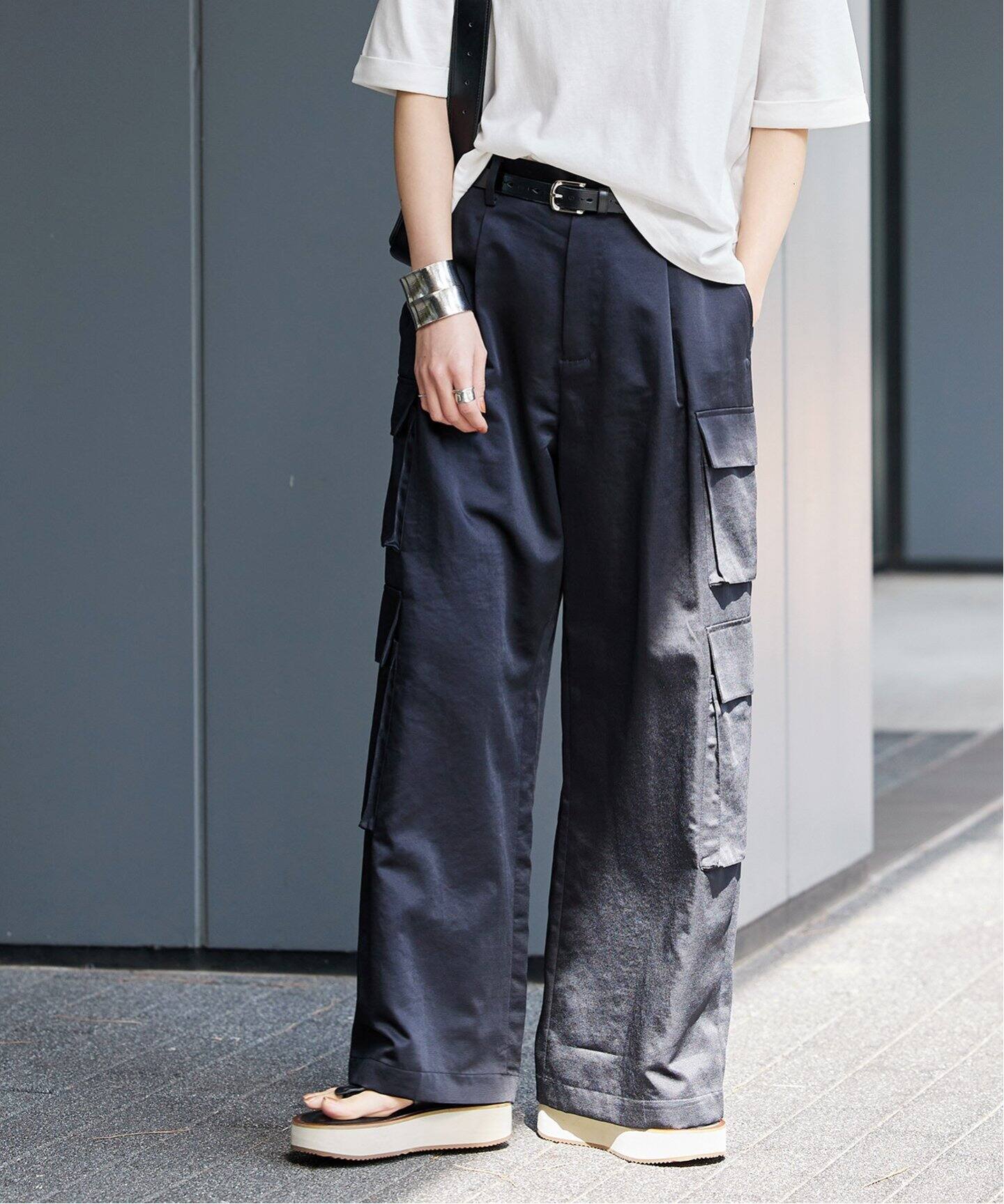 マットサテンカーゴパンツ（カーゴパンツ）｜JOURNAL STANDARD  