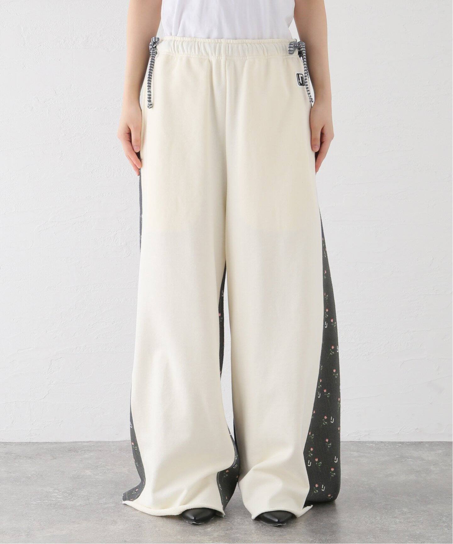 irojikake/イロジカケ】 Rose pants：パンツ（その他パンツ）｜Oriens 