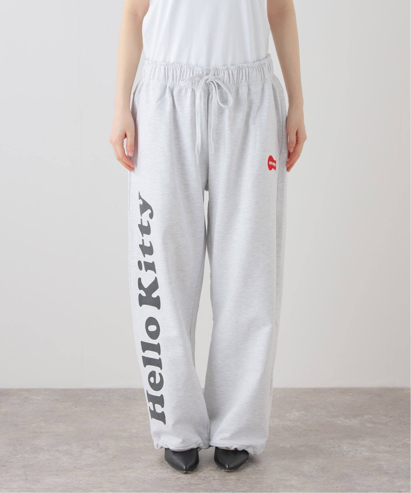 OPEN YY×Hello Kitty】YY ROUNDING TRACK PANTS：パンツ（スウェット 