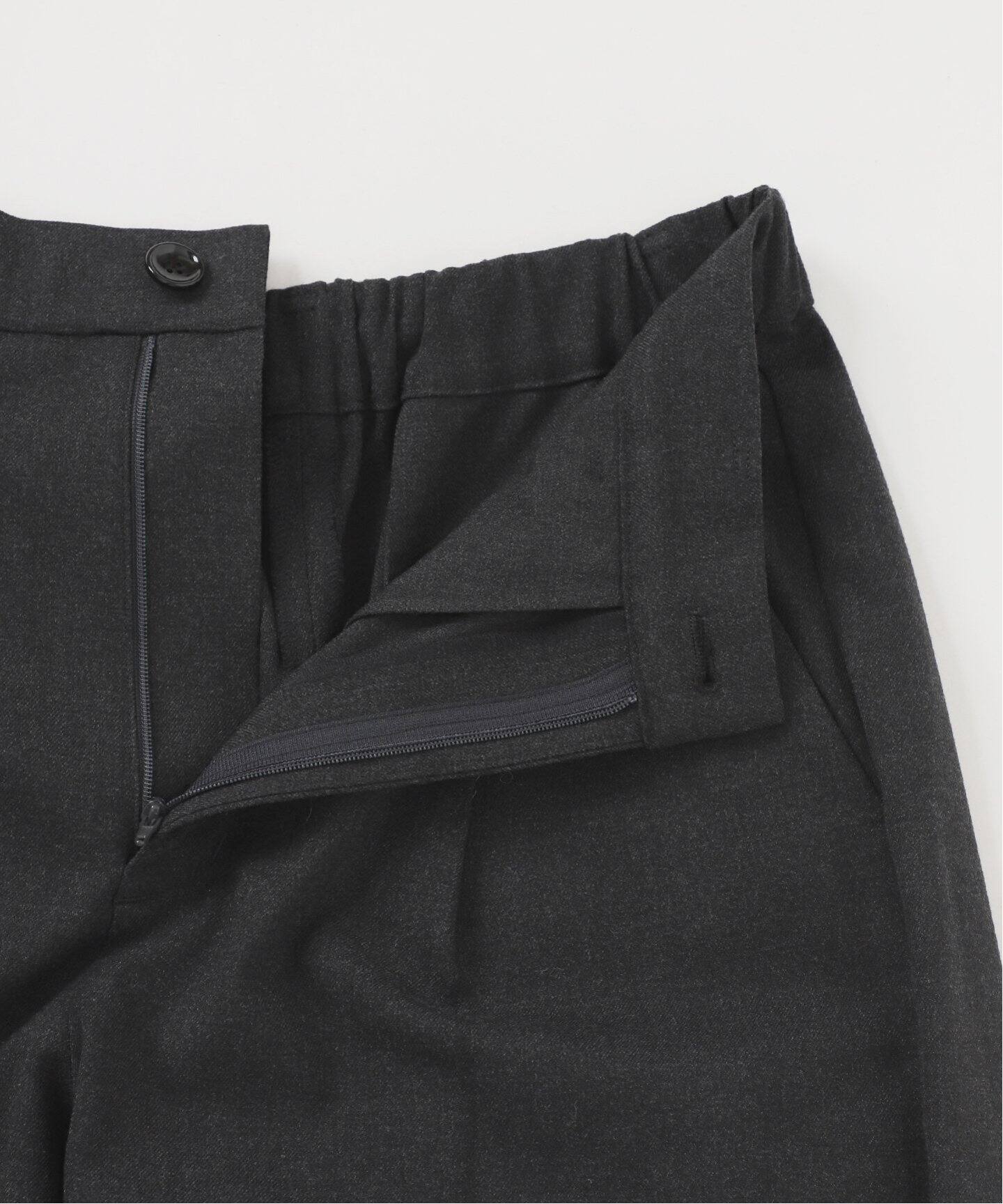 ストレッチブラッシュタックパンツ(スラックス)|JOURNAL STANDARD ストレッチブラッシュタックパンツ(スラックス)|JOURNAL STANDARD