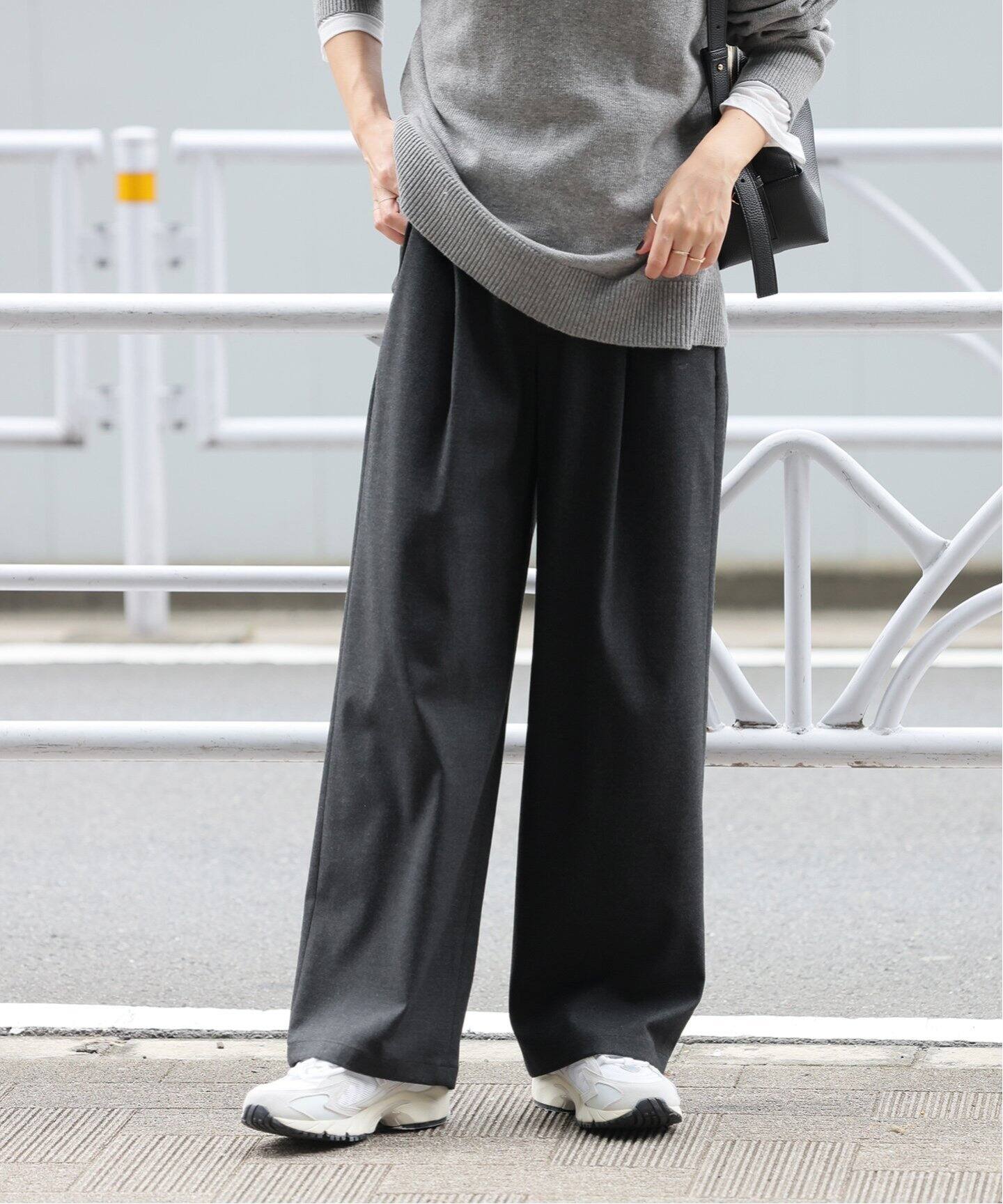 ストレッチブラッシュタックパンツ（スラックス）｜JOURNAL STANDARD 