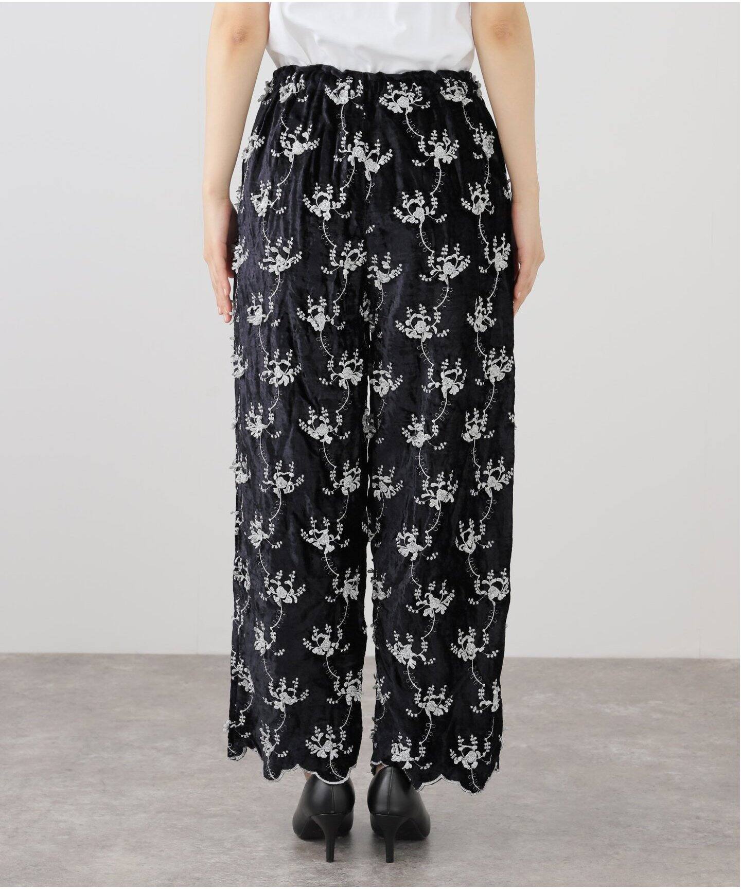 crinkle crinkle crinkle】 velvet 3D embroidery pants（その他パンツ 
