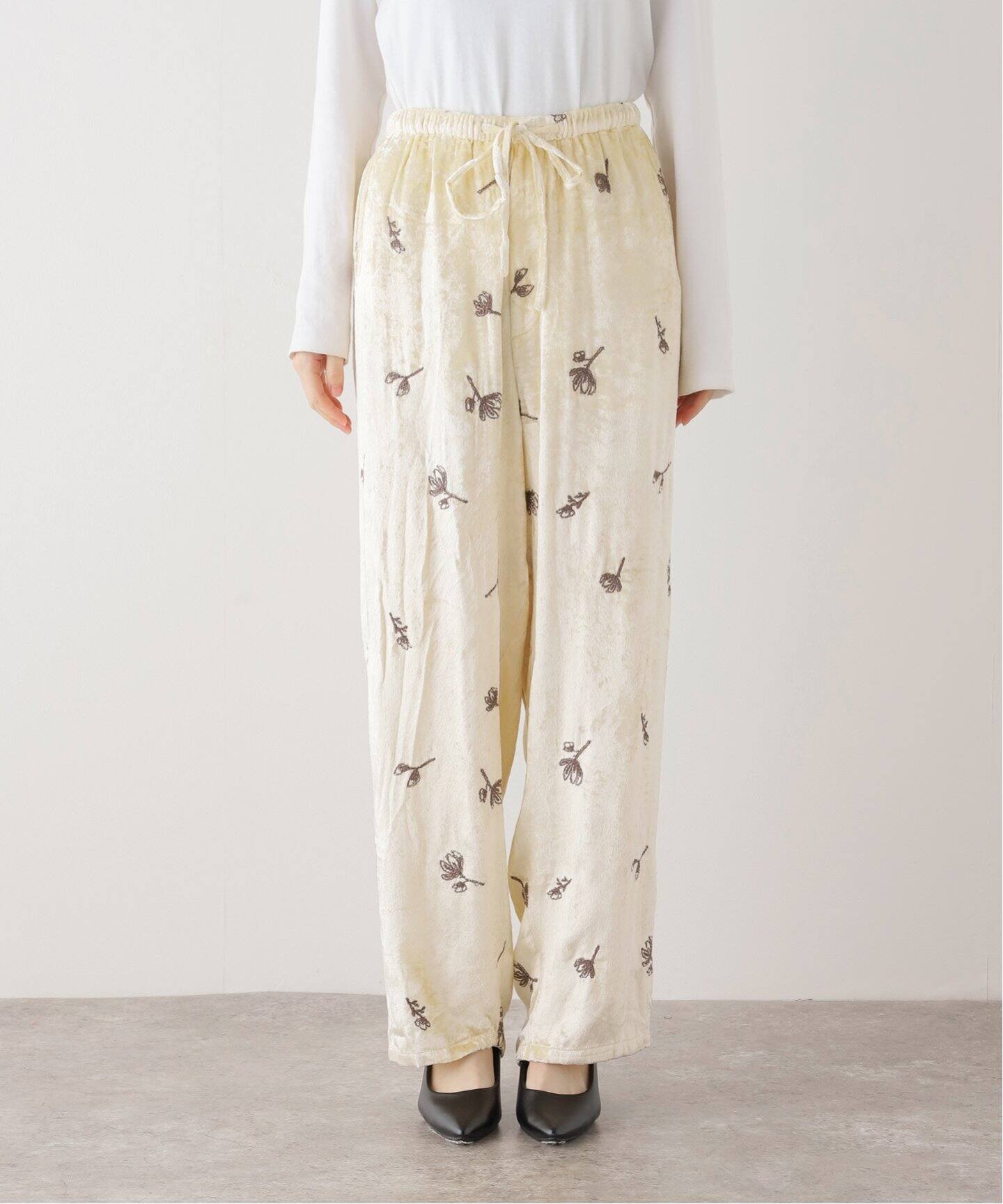 TODAYFUL / トゥデイフル】 Embroidery Velour Pants：パンツ（その他 