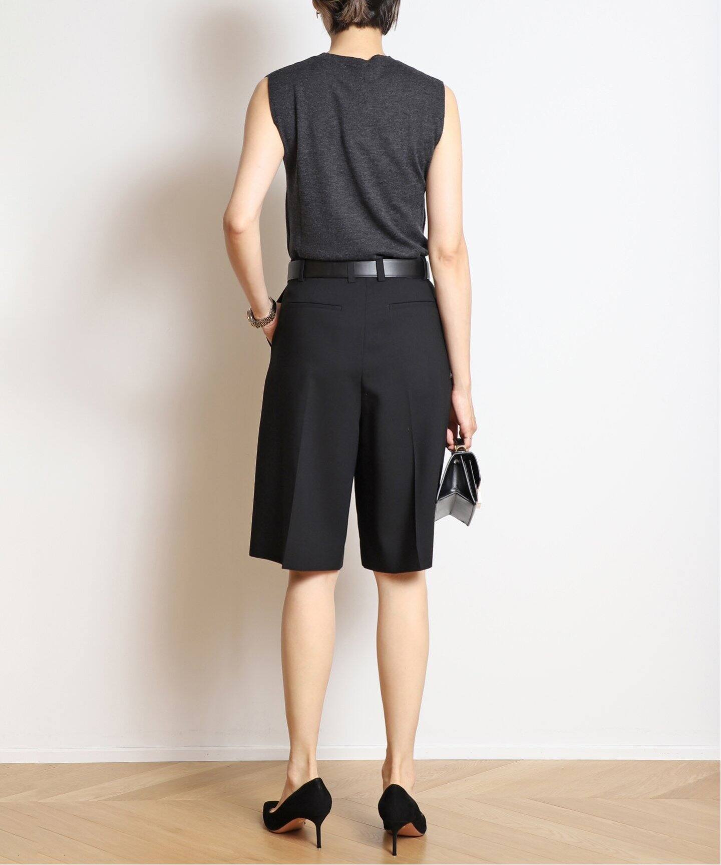 LA COLLECTION】 FRANKIE ショートパンツ 36 MUSE 