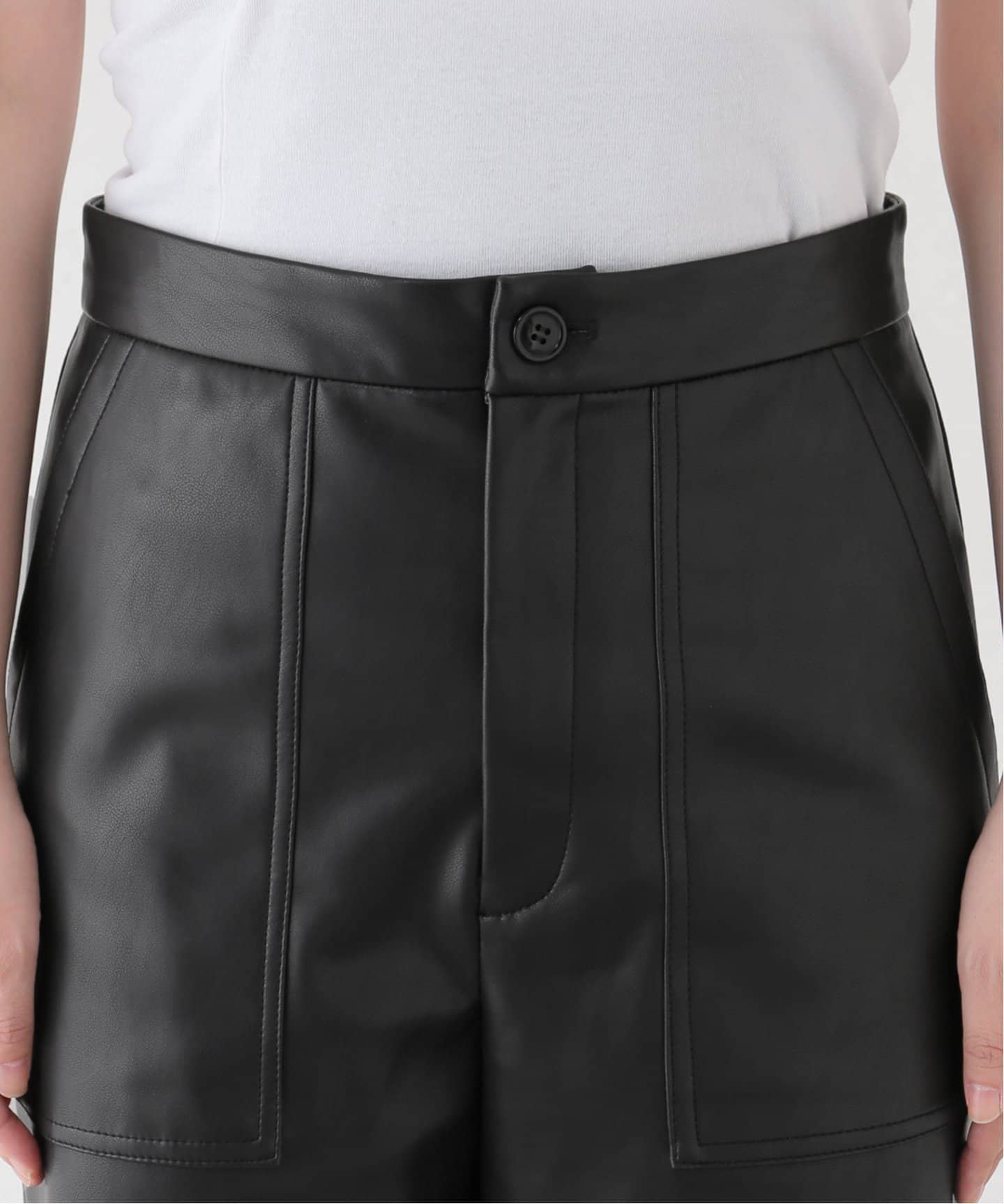 ARTIFICAL LEATHER PANTS（その他パンツ）｜L'Appartement