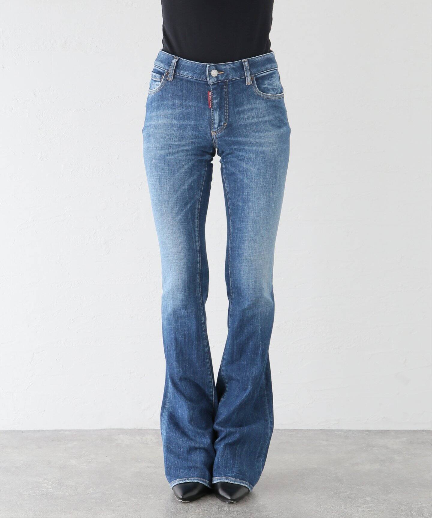 DSQUARED2/ディースクエアード】 Medium Waist Flare Jean（デニム 