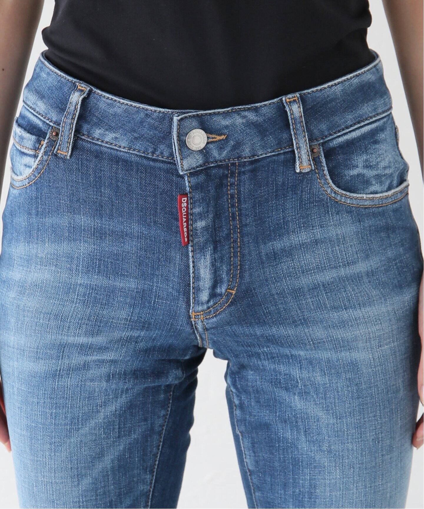 DSQUARED2/ディースクエアード】 Medium Waist Flare Jean（デニム  