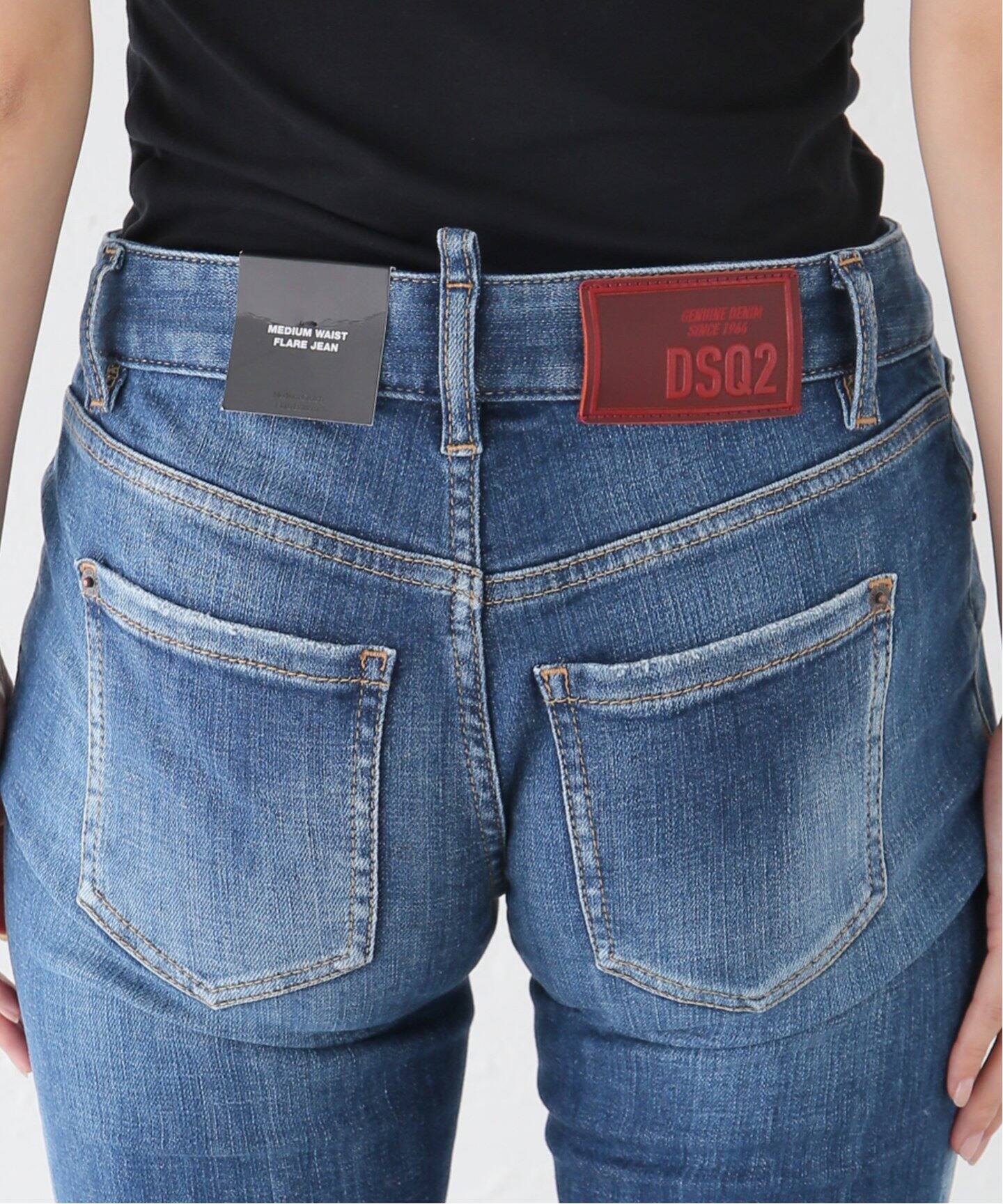 DSQUARED2/ディースクエアード】 Medium Waist Flare Jean（デニム 