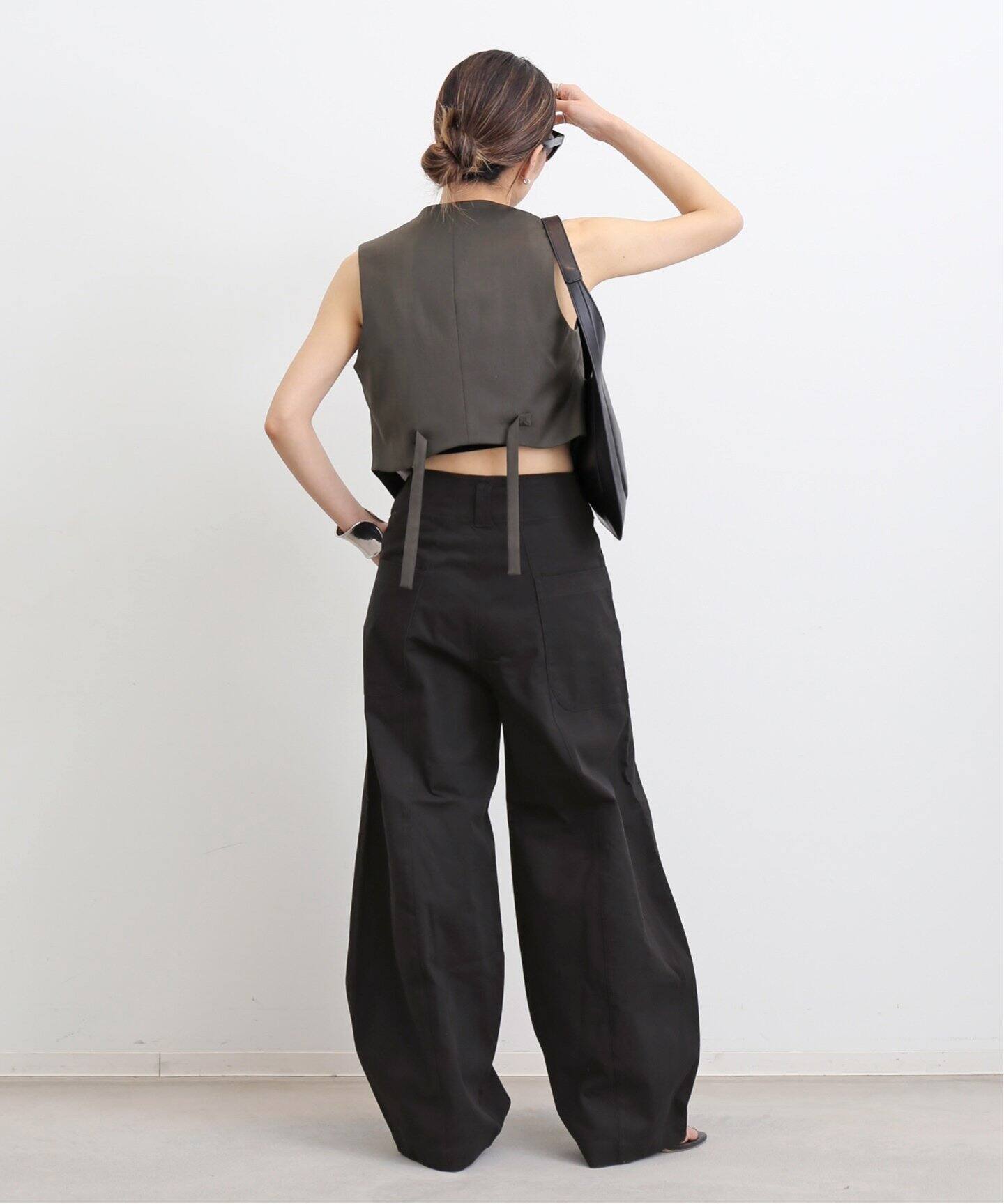 REVES/リーブス】 CURVE PANTS（その他パンツ）｜L