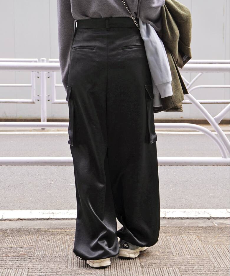 ミニマルサテンカーゴパンツ（カーゴパンツ）｜AP STUDIO（エーピー 