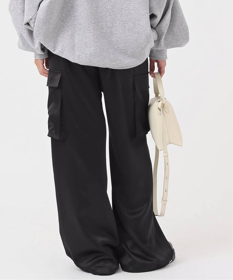 ミニマルサテンカーゴパンツ（カーゴパンツ）｜AP STUDIO（エーピー  