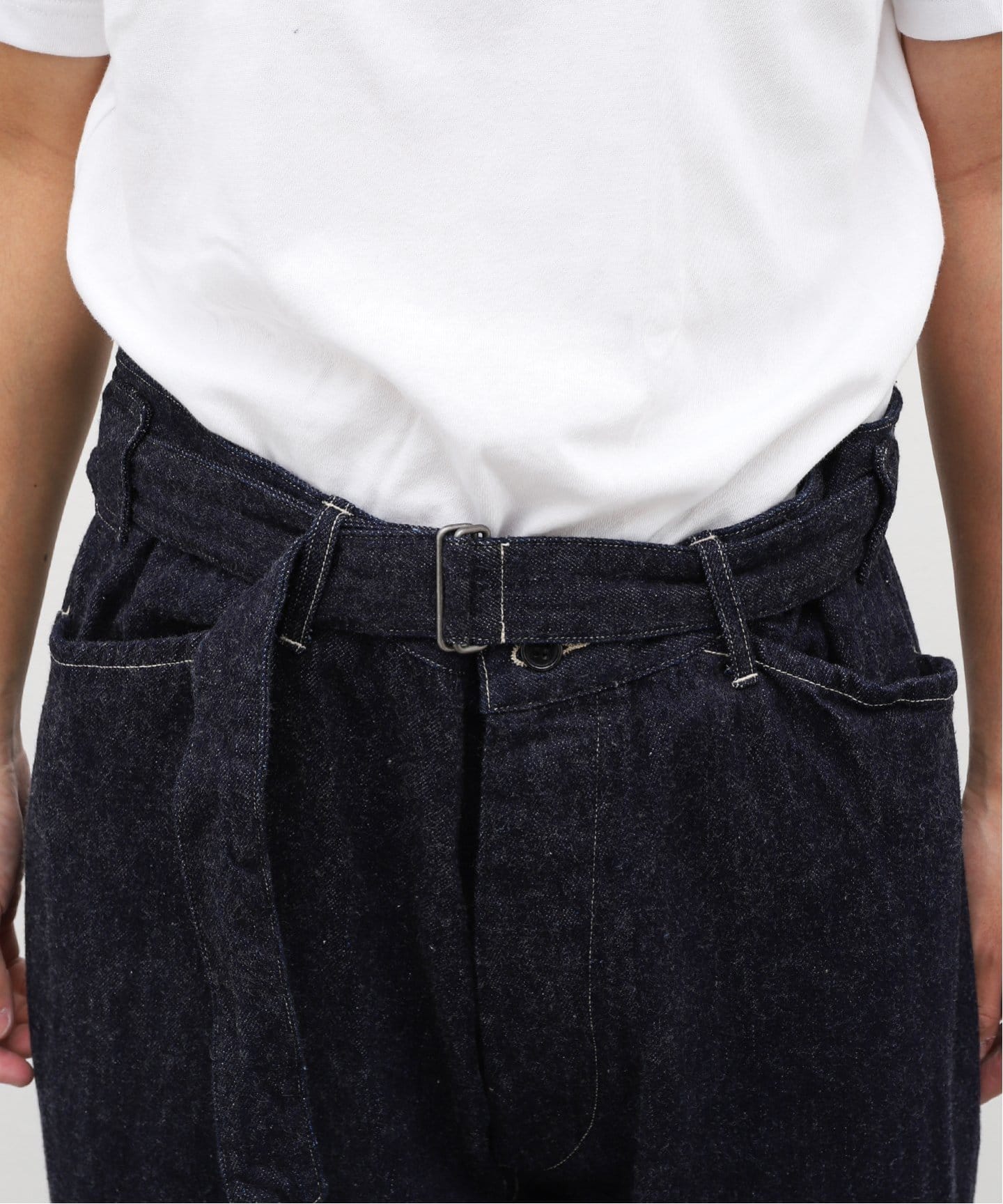 comoli / コモリ】デニム ベルテッドパンツ（デニムパンツ・ジーンズ