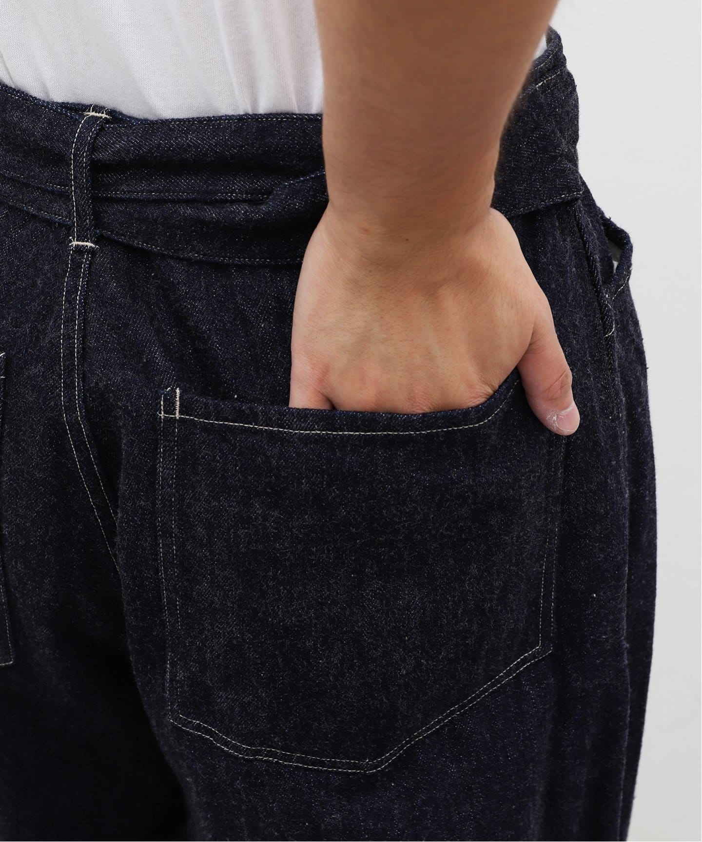 comoli / コモリ】デニム ベルテッドパンツ（デニムパンツ・ジーンズ
