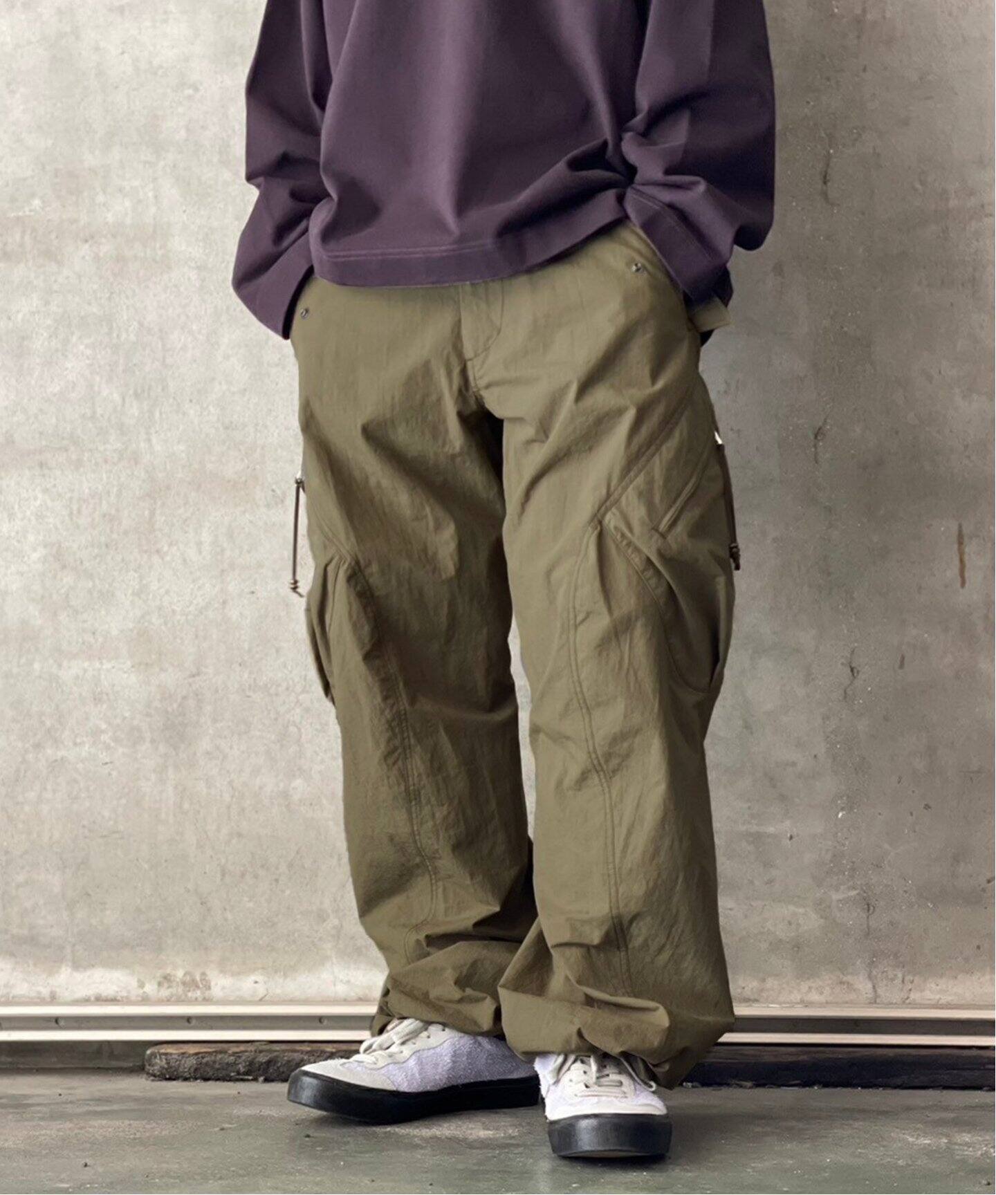 NVRFRGT / ネヴァーフォーゲット】3D TWISTED CARGO PANTS（カーゴ 