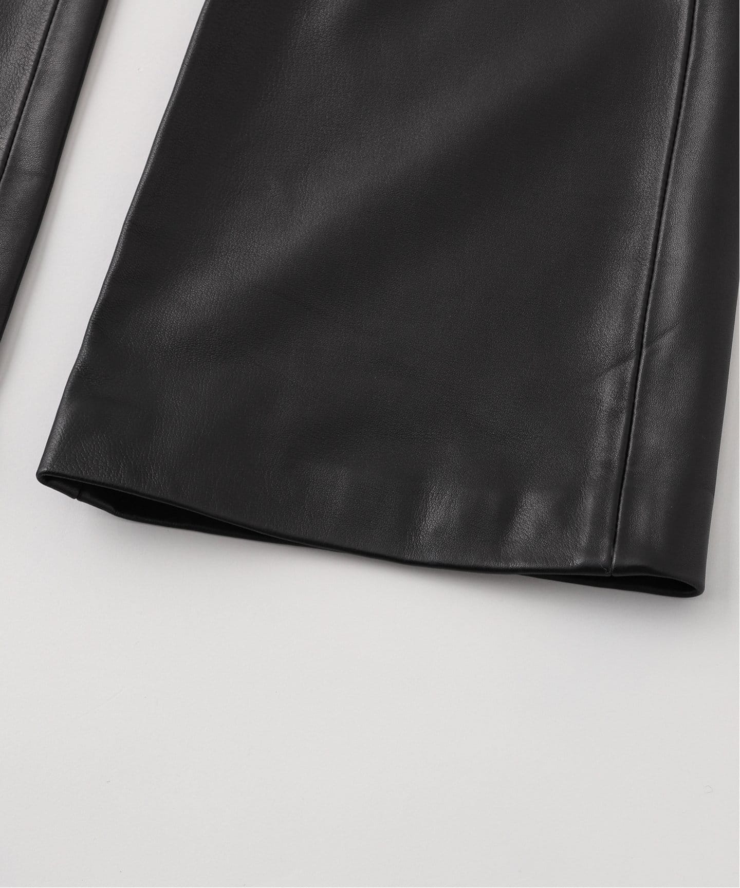 ERNEST W. BAKER / アーネストダブルベイカー】 Leather Flare