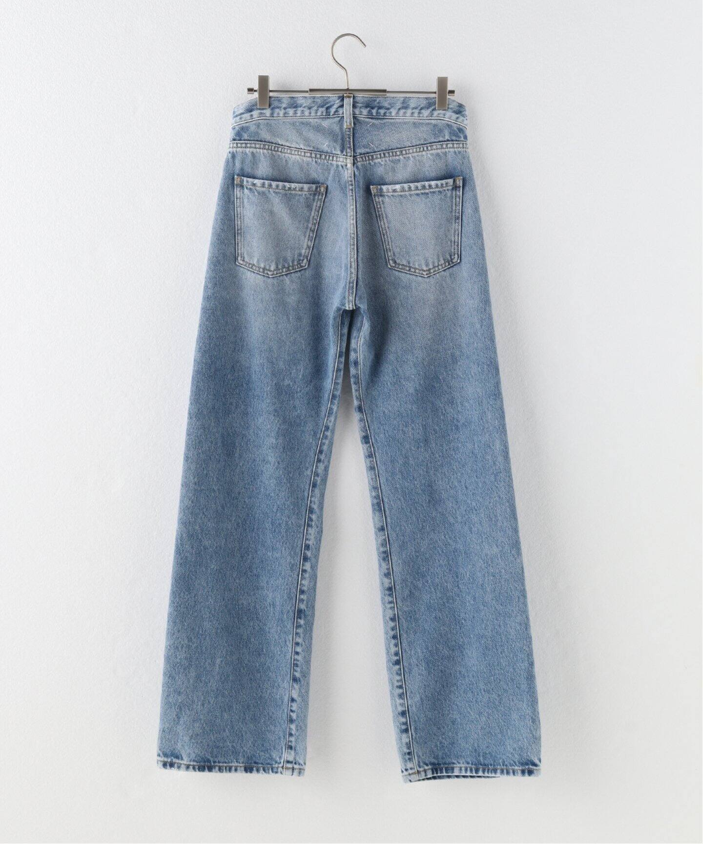 MAISON MARGIELA 】ストレートジーンズ コントラストポケット付き 