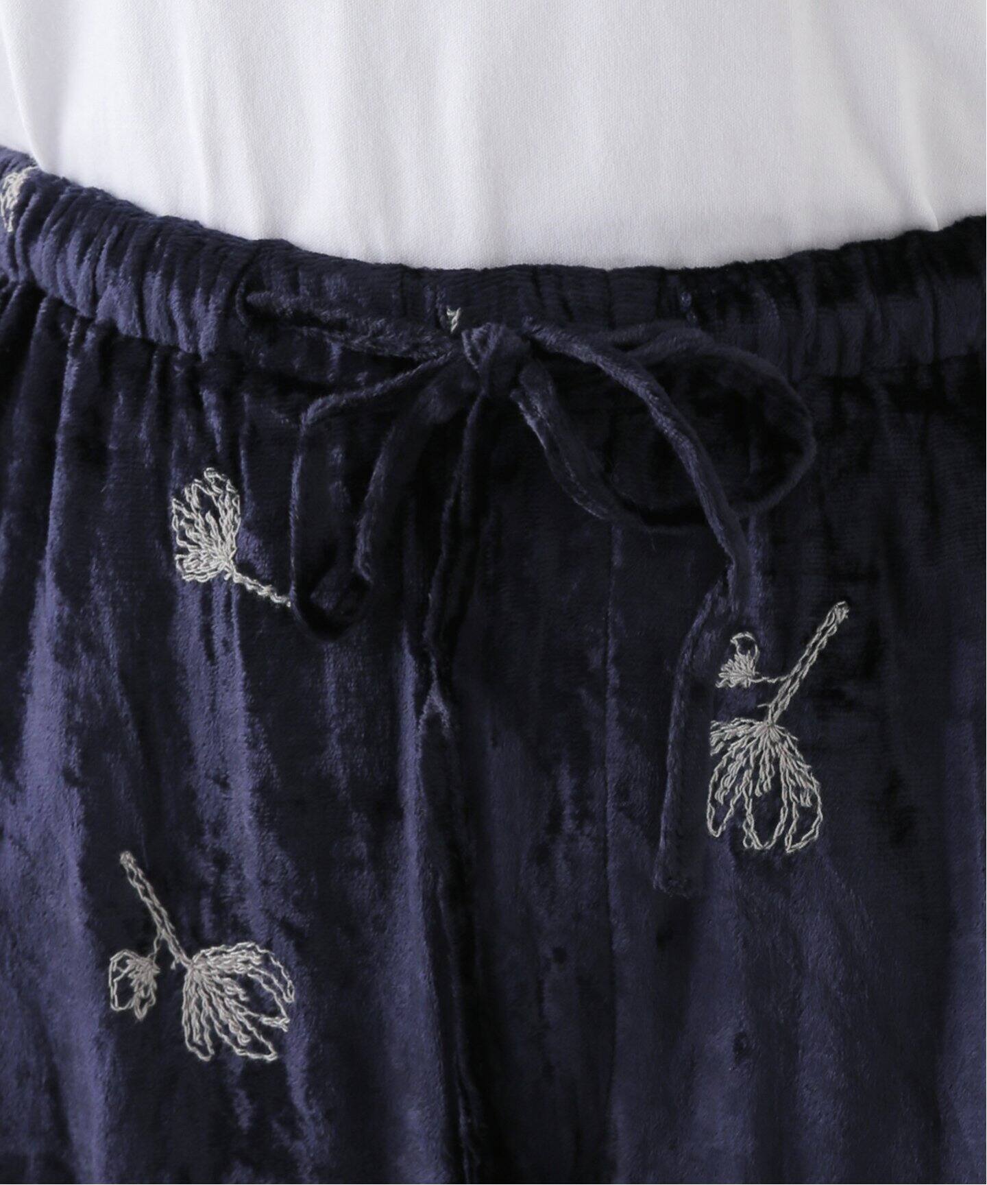 TODAYFUL / トゥデイフル Embroidery Velour Pants（その他パンツ 
