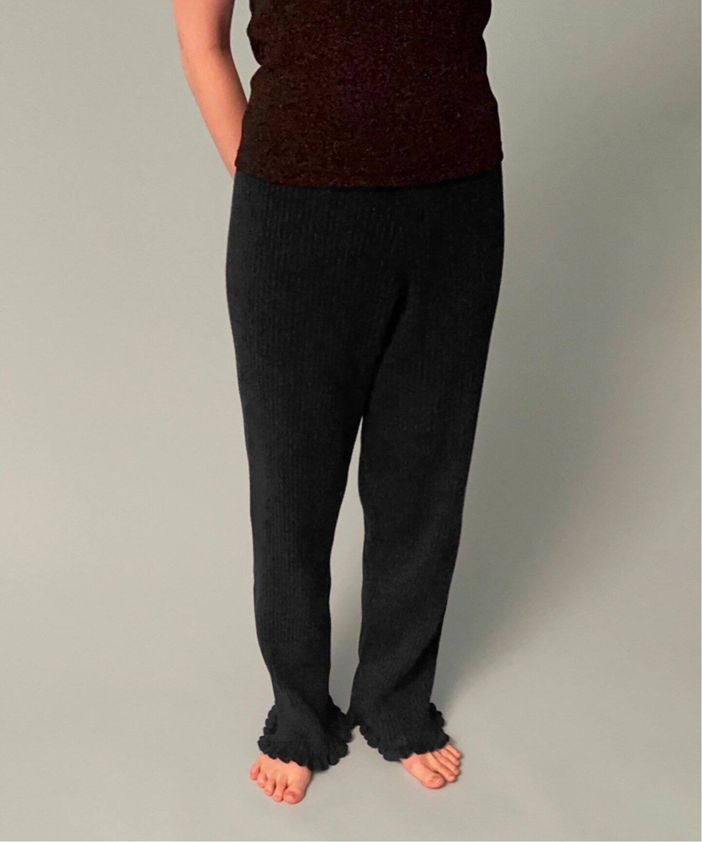 Foundry Mews/ファウンドリー ミューズ】knit pants（その他パンツ 