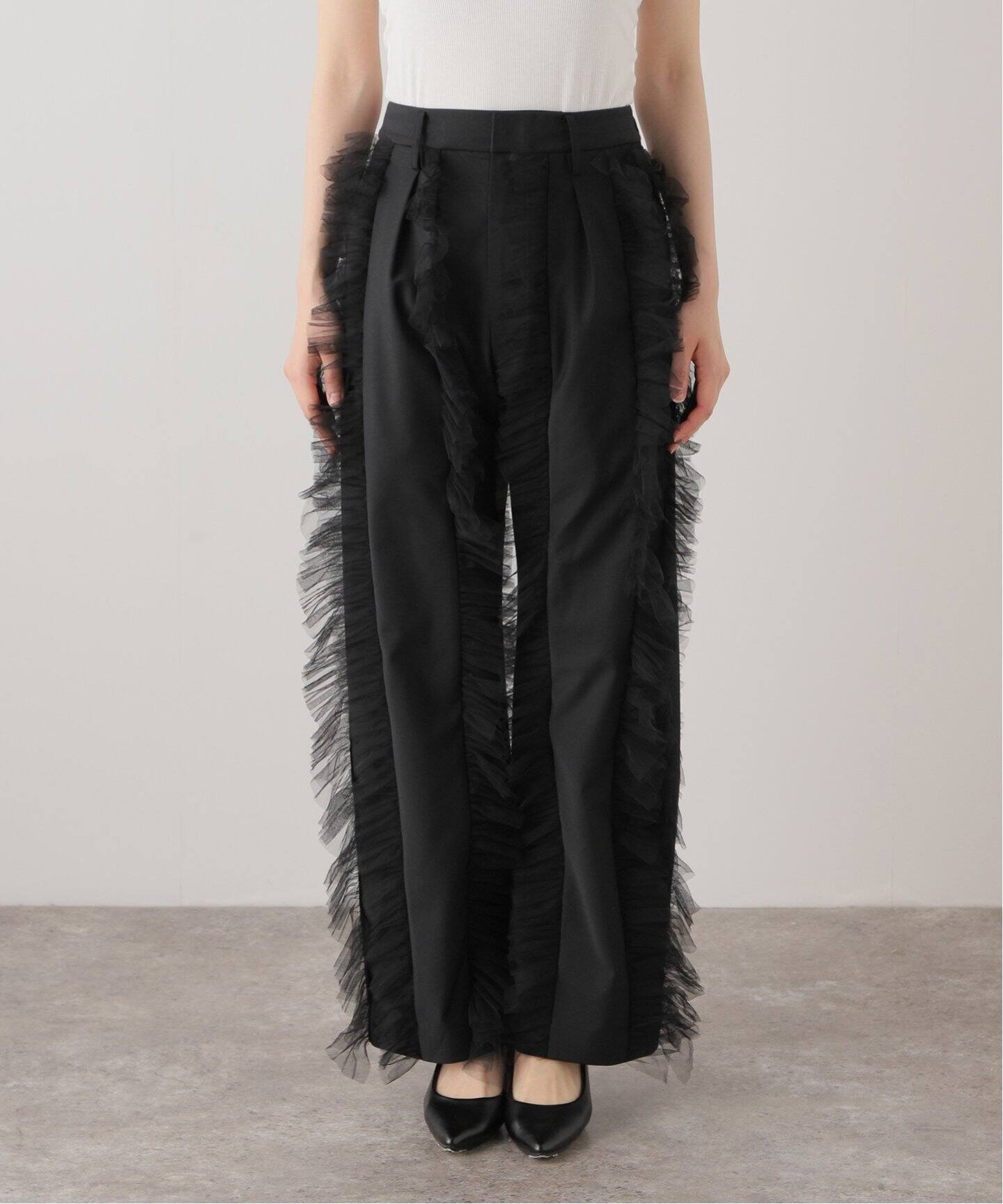 VIVIANO / ヴィヴィアーノ】Ruffle Trimmed Torusers（スラックス 