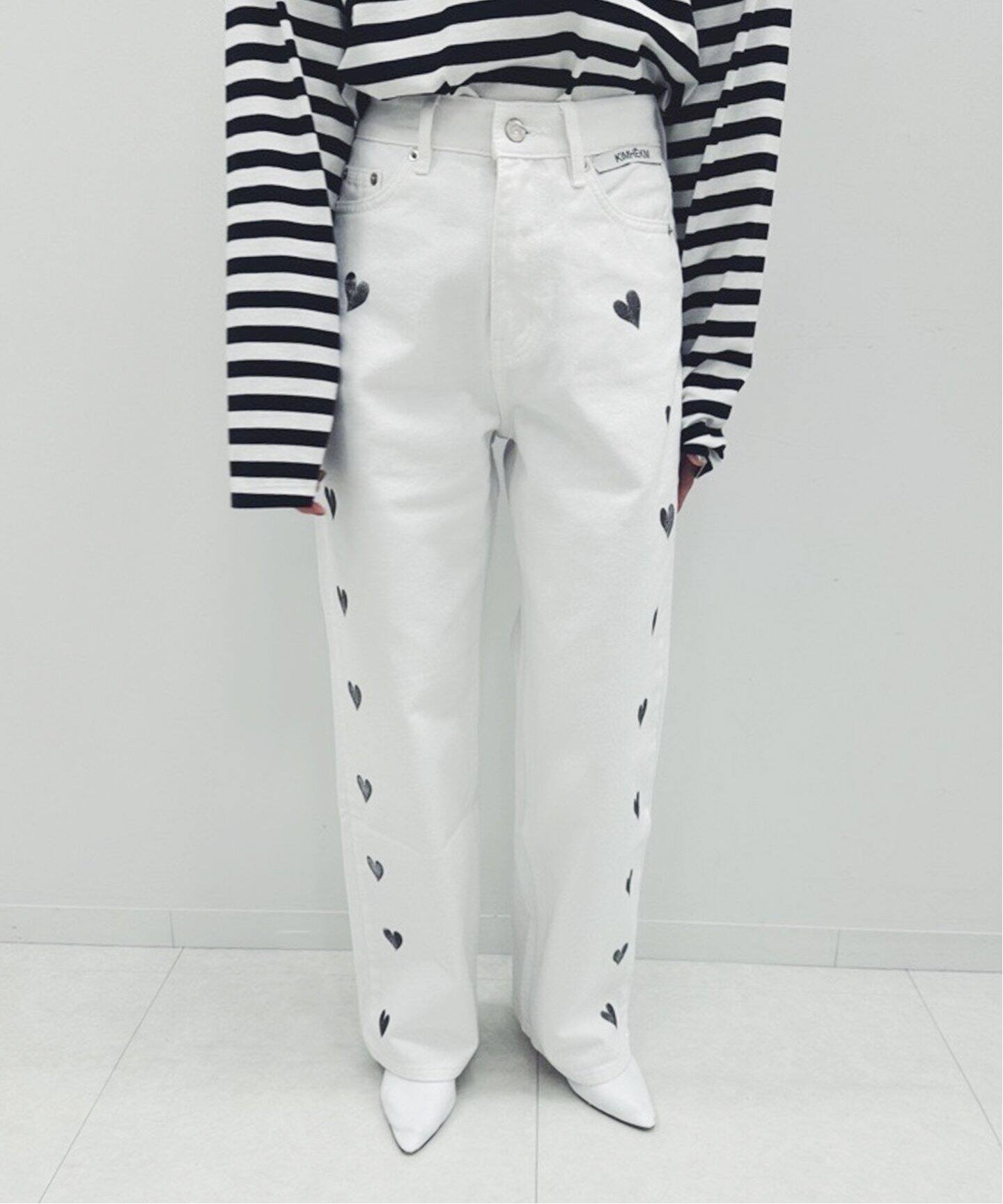 KIMHEKIM/キムヘキム】HEART STAMPED DENIM（デニムパンツ 