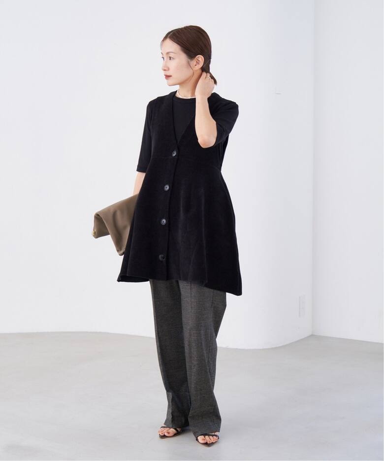 ウーステッドトロ セミフレアパンツ（スラックス）｜IENA（イエナ）の  