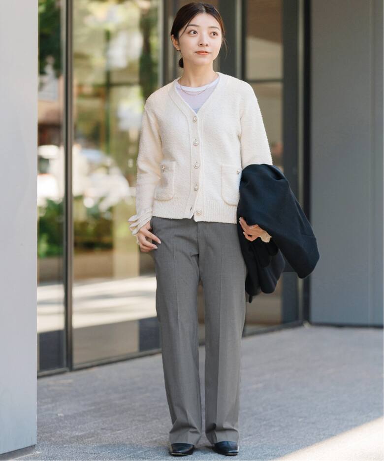 ウーステッドトロ セミフレアパンツ（スラックス）｜IENA（イエナ）の  