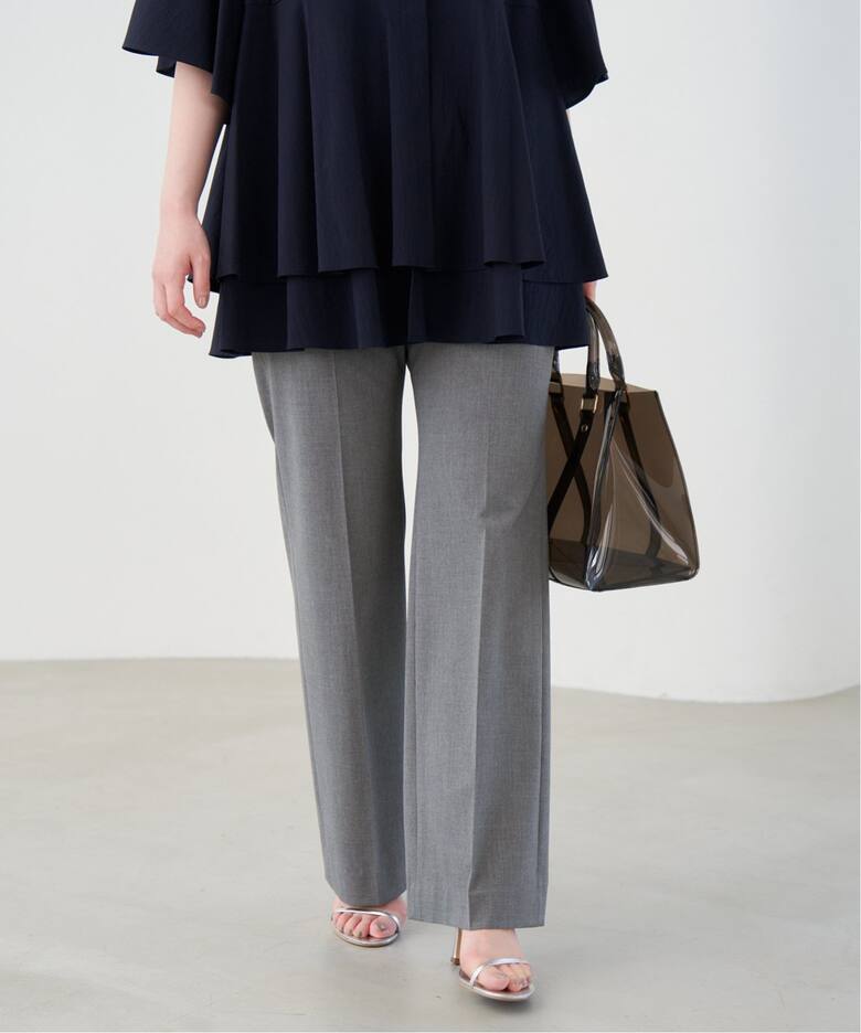 ウーステッドトロ セミフレアパンツ（スラックス）｜IENA（イエナ）の  