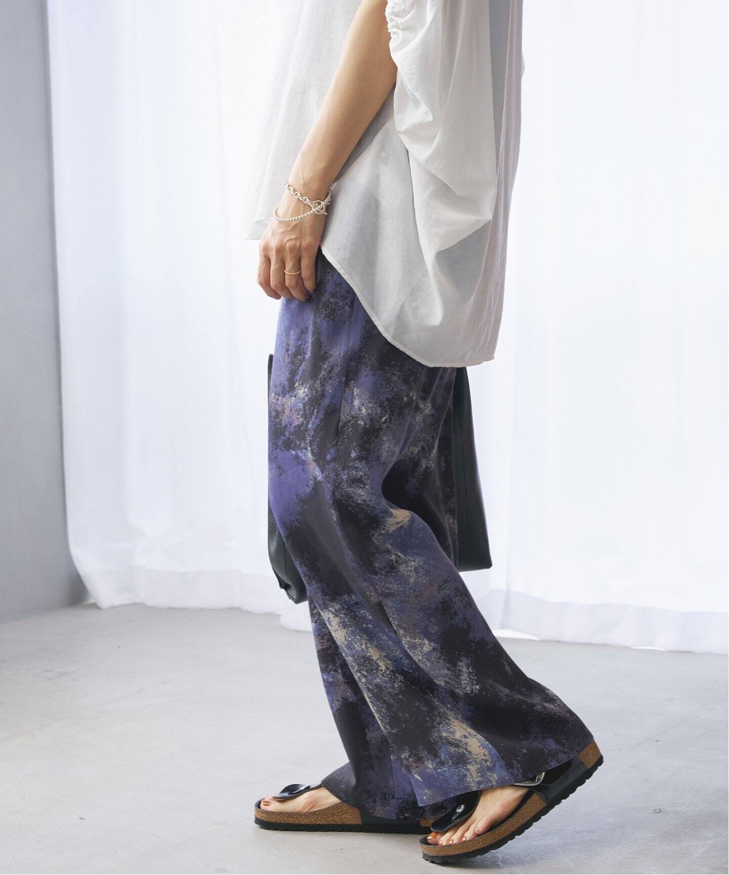 アブストラクトプリントイージーパンツ（その他パンツ）｜IENA（イエナ  