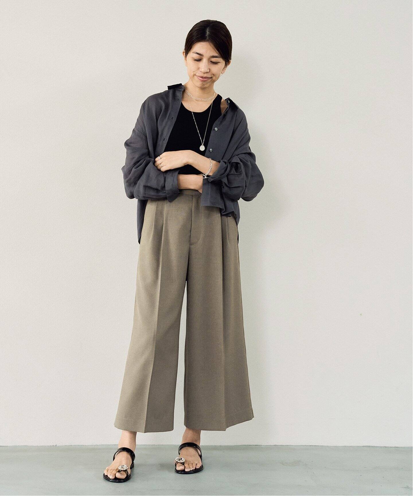 タックワイドクロップドパンツ（その他パンツ）｜IENA（イエナ）の通販  