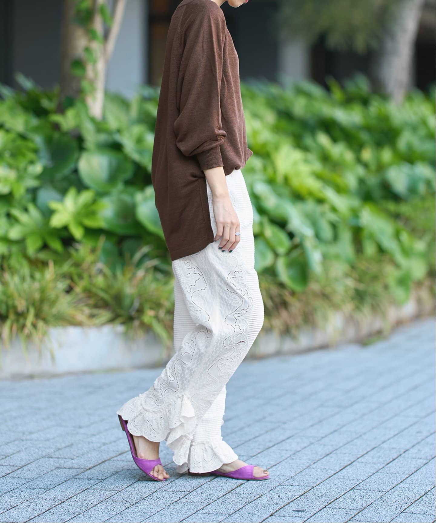 IENA LA BOUCLE ピンタックレースパンツ（スラックス）｜IENA（イエナ