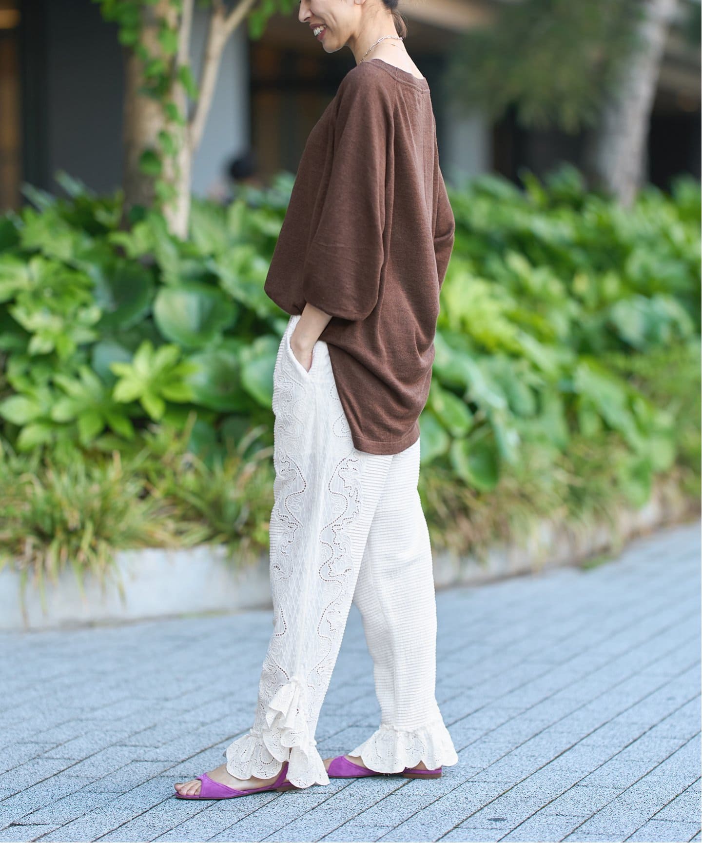 IENA LA BOUCLE ピンタックレースパンツ（スラックス）｜IENA（イエナ
