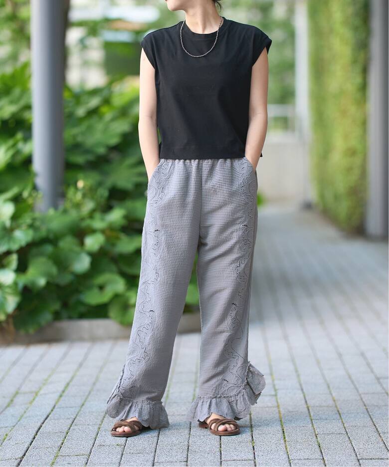 IENA LA BOUCLE ピンタックレースパンツ（スラックス）｜IENA（イエナ 