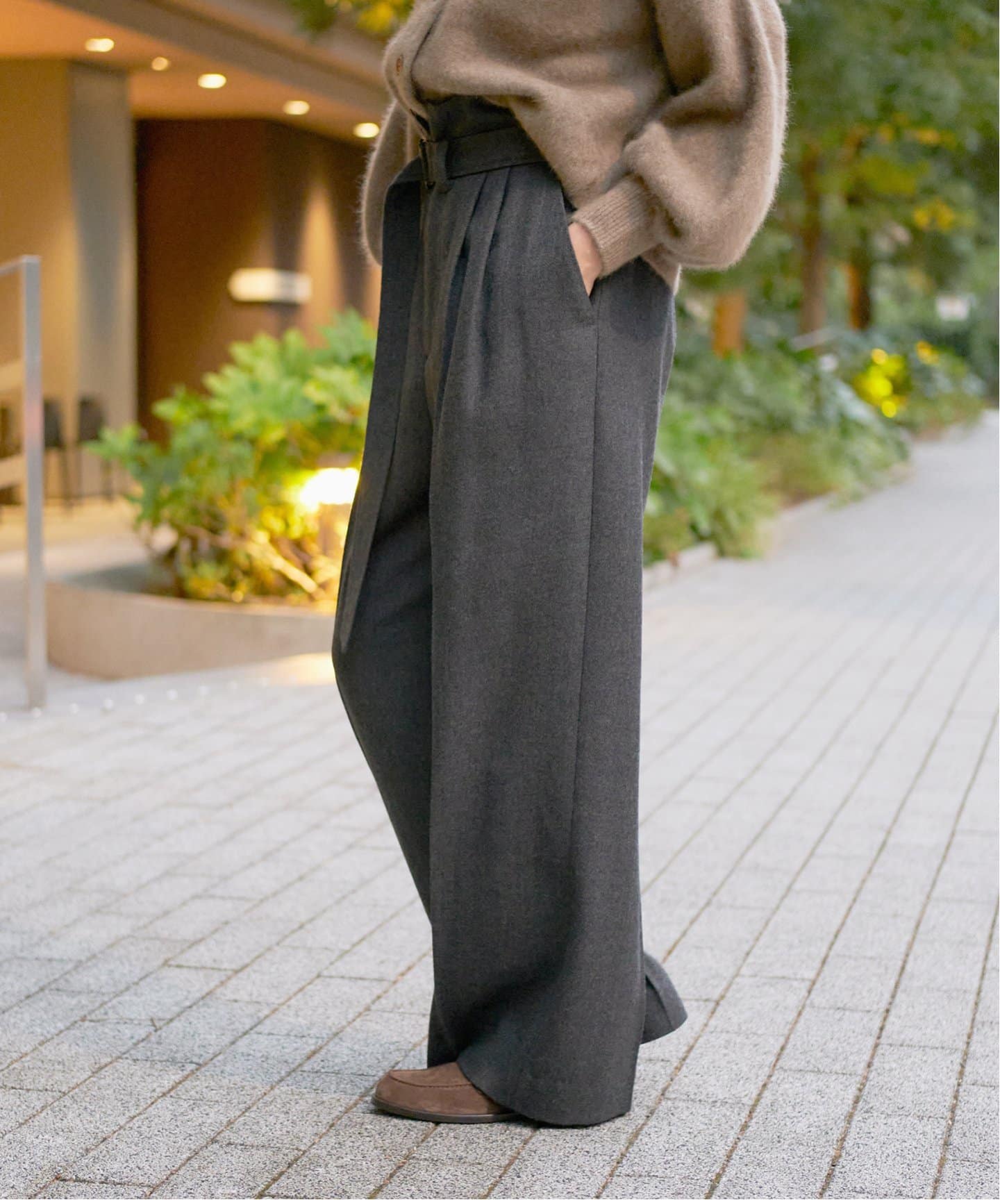 IENA LA BOUCLE ウールボタニーパンツ(スラックス)|IENA(イエナ IENA LA BOUCLE ウールボタニーパンツ(スラックス)|IENA(イエナ