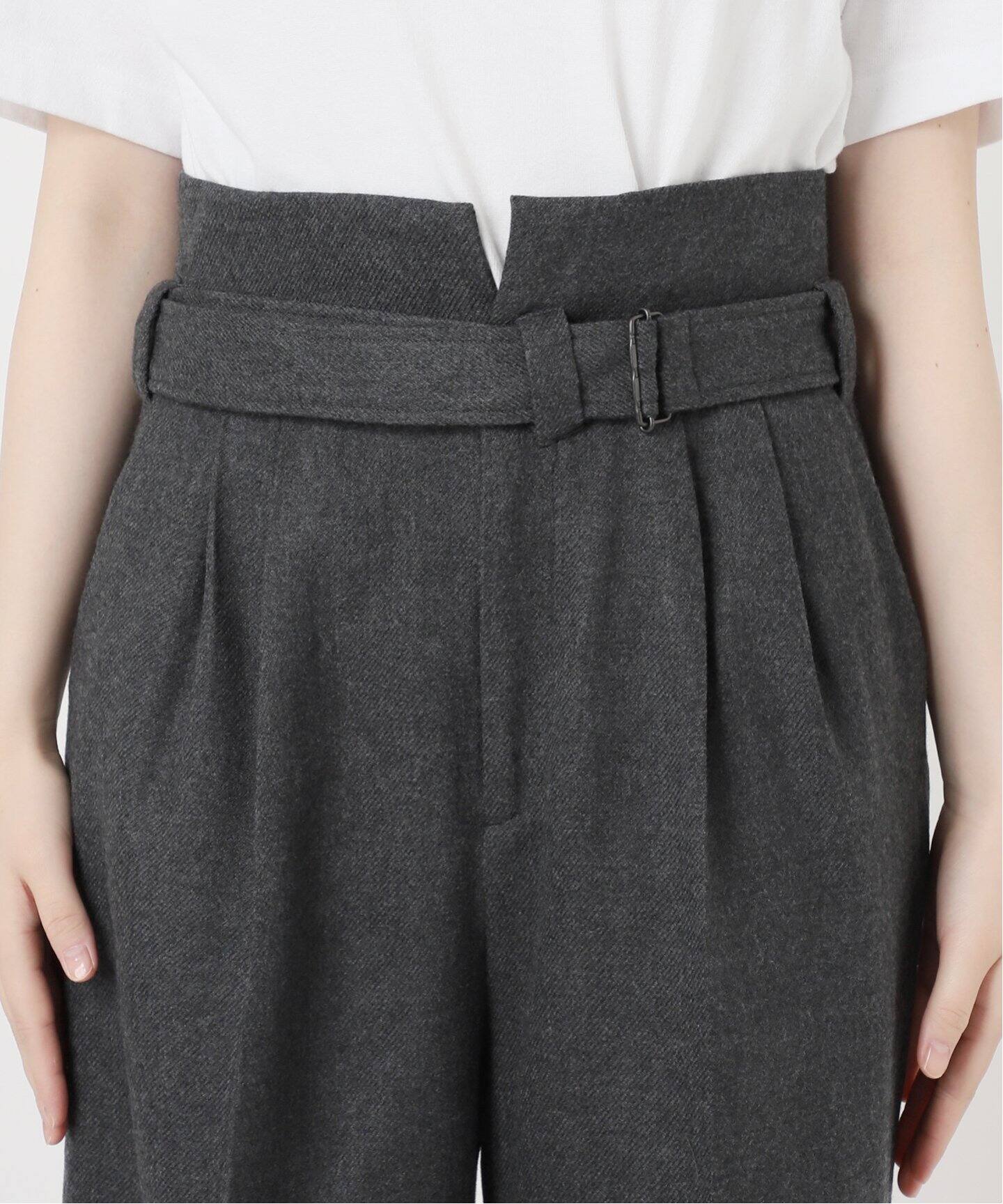 IENA LA BOUCLE ウールボタニーパンツ（スラックス）｜IENA