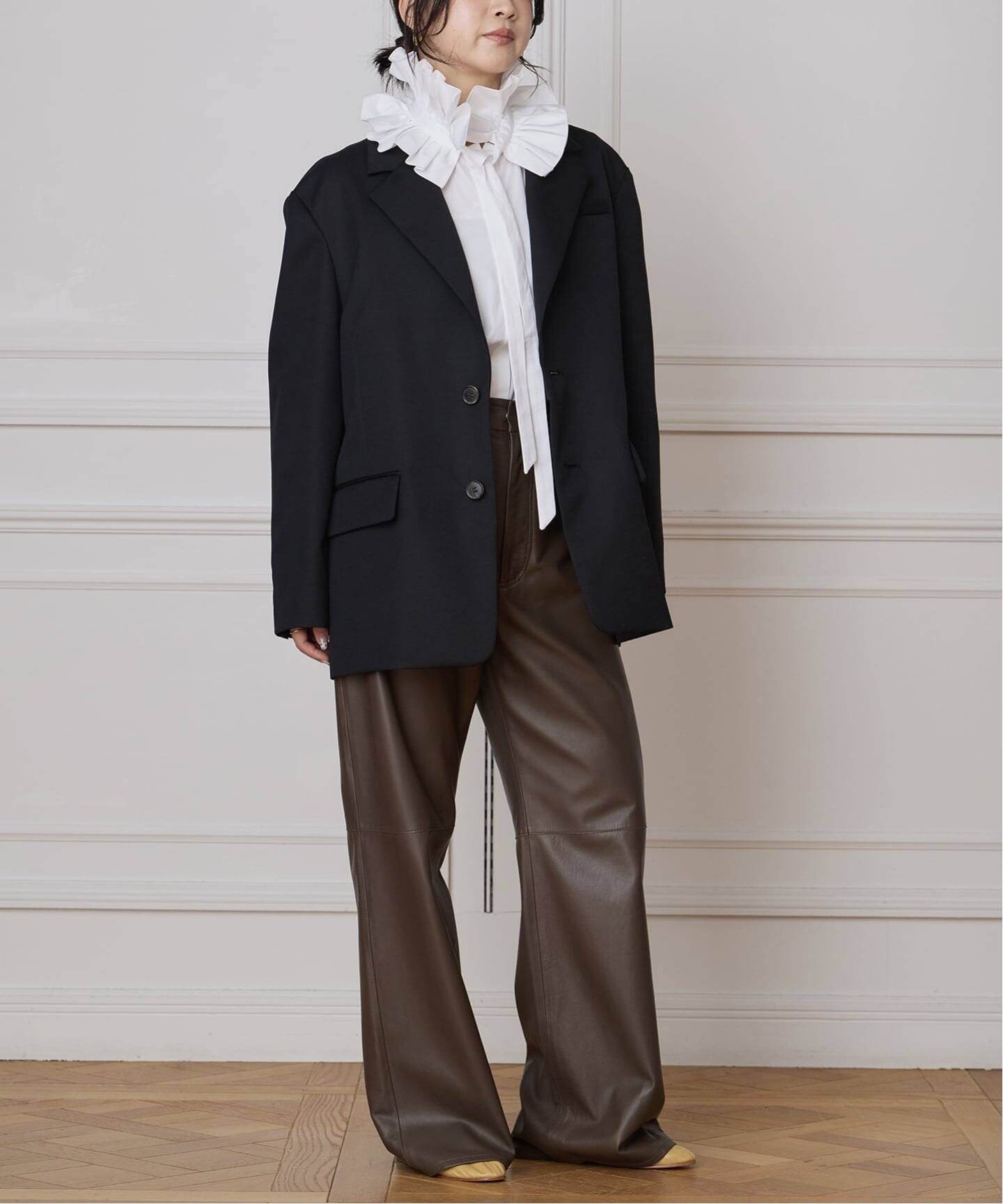 IENA LA BOUCLE ナッパレザーストレートパンツ（その他パンツ）｜IENA 