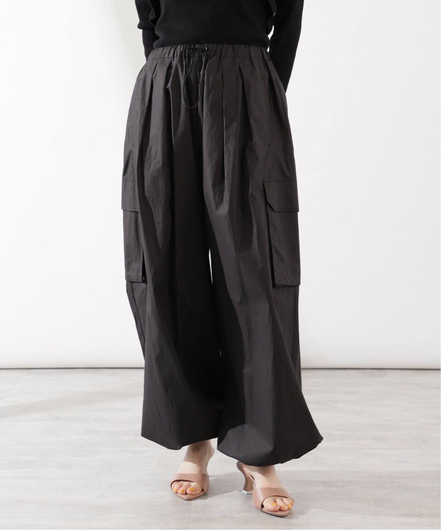 コットンチンツワイドカーゴパンツ（カーゴパンツ）｜VERMEIL par iena  