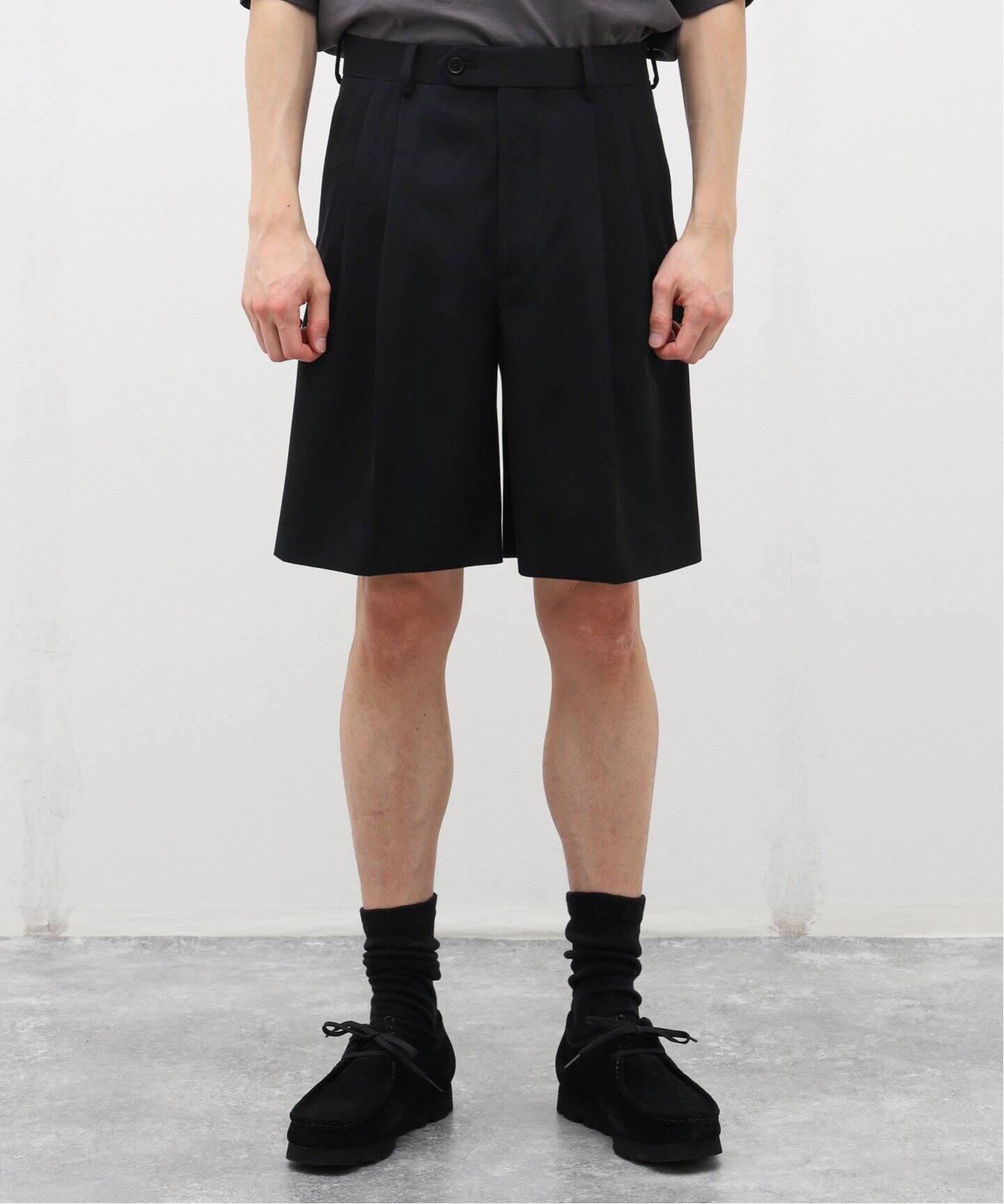 AURALEE / オーラリー】LIGHT WOOL MAX GABARDINE SHORTS（ショート 