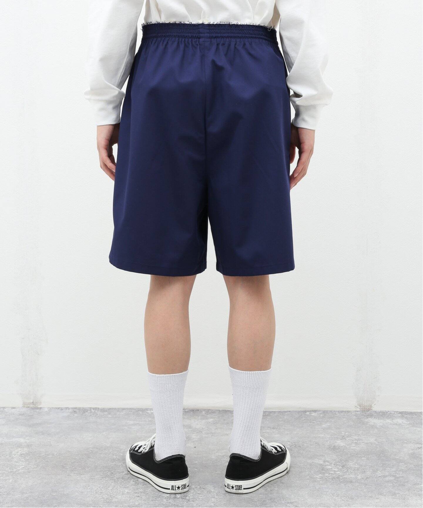 CAMIEL FORTGENS / KNEE SHORTS COTTON TWILL BLUE CF.17.13.01.01 