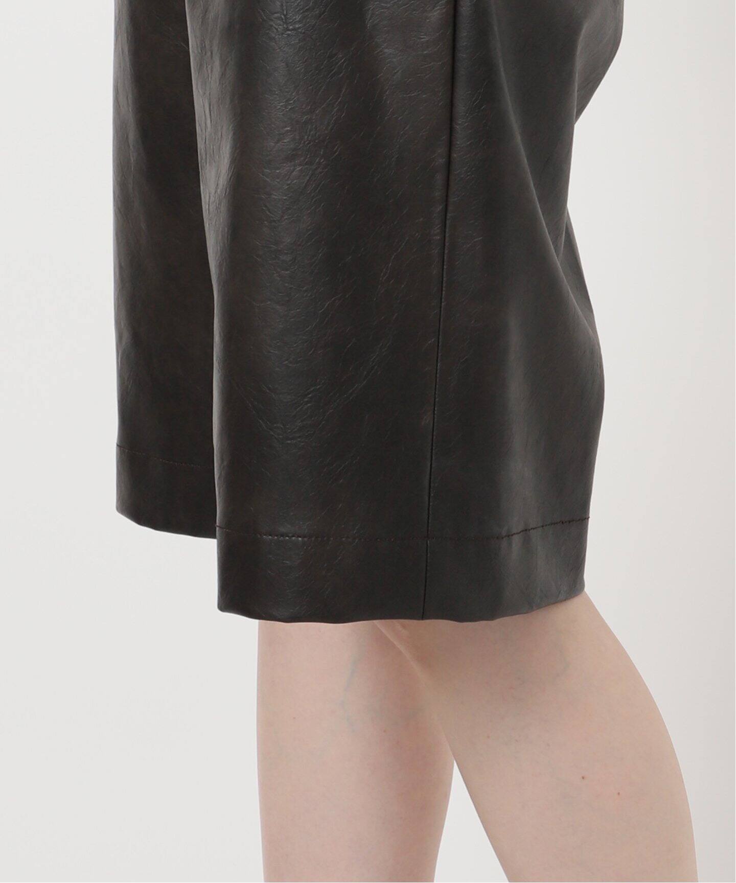 フェイクレザーショートパンツ（ショート・ハーフパンツ）｜NOBLE  