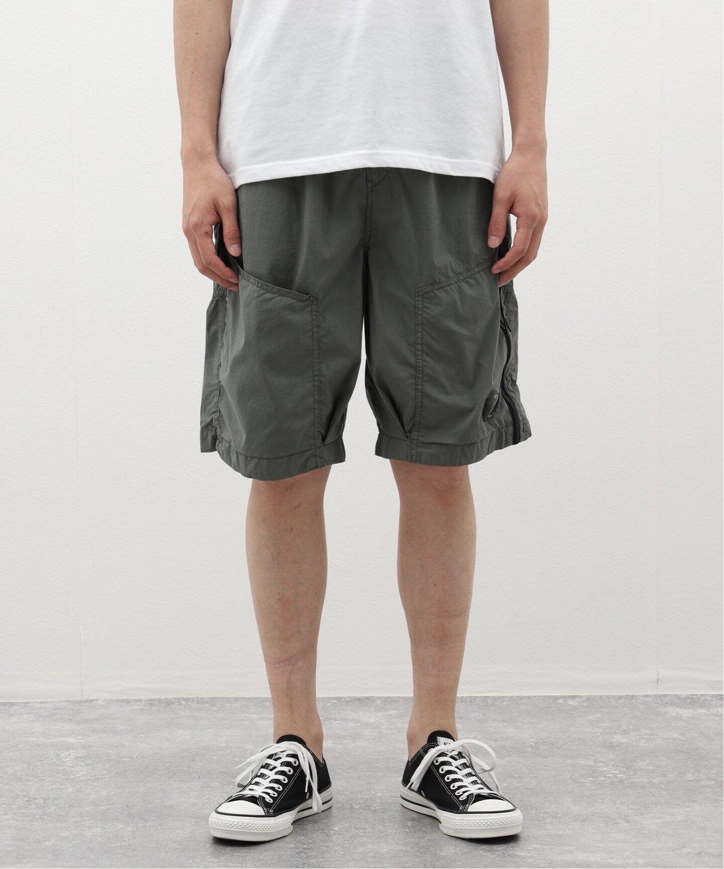 C.P COMPANY シーピーカンパニー ショートパンツ 50(XL位) 紫系 【古着 