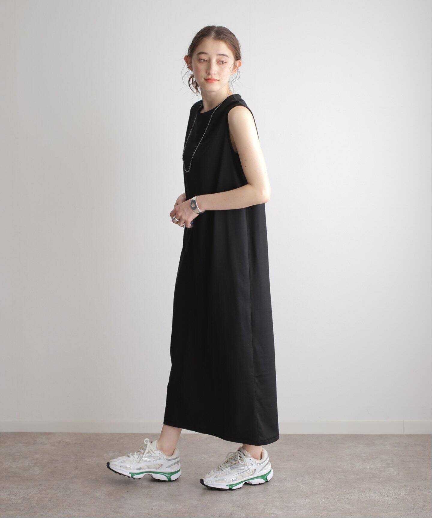 ATON SUVIN AIR SPINNING フレアドレス ワンピース 黒（ATON  