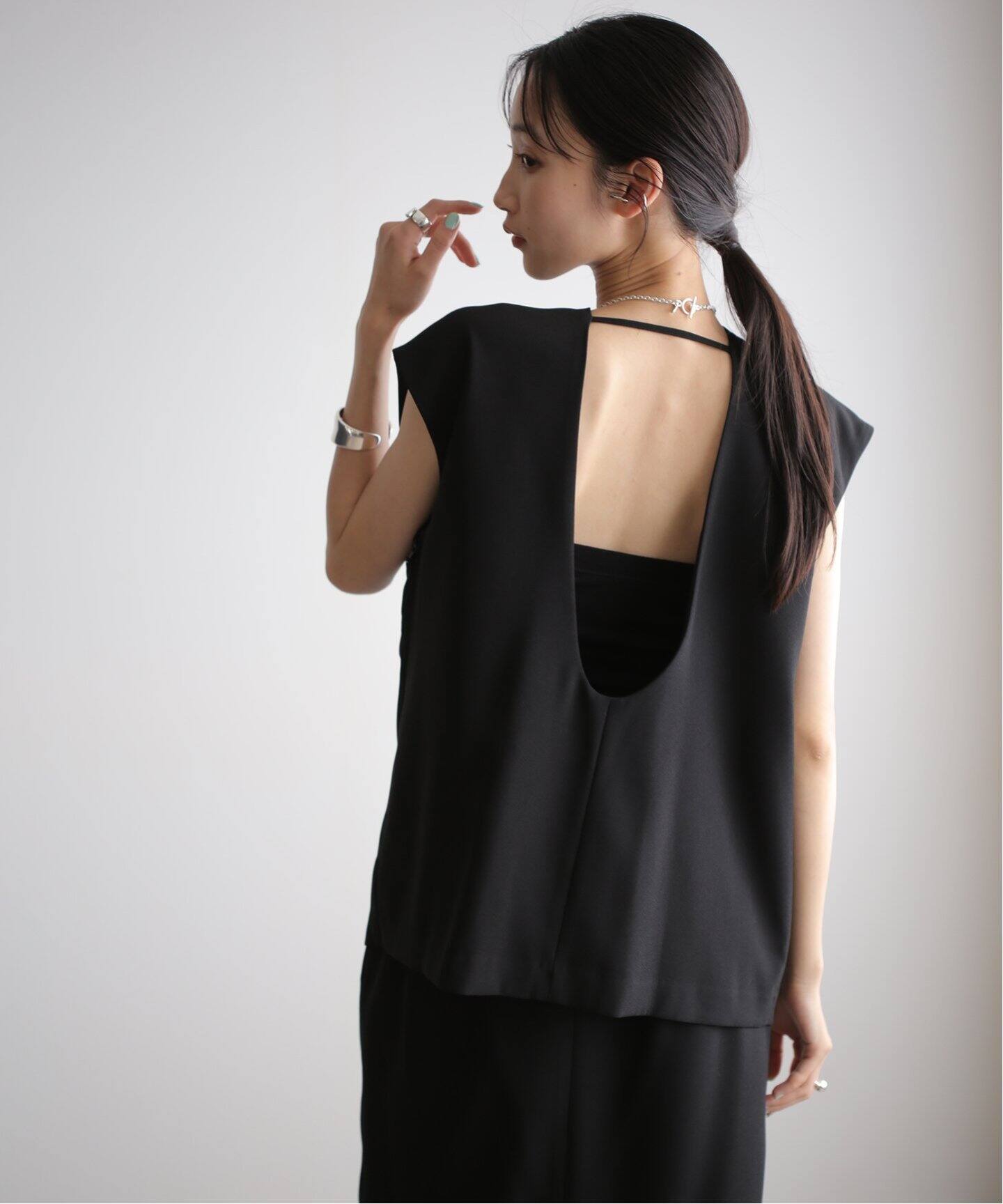 CLANE / クラネ】LAYERED BACK OPEN ONEPIECE（ワンピース）｜BOICE  