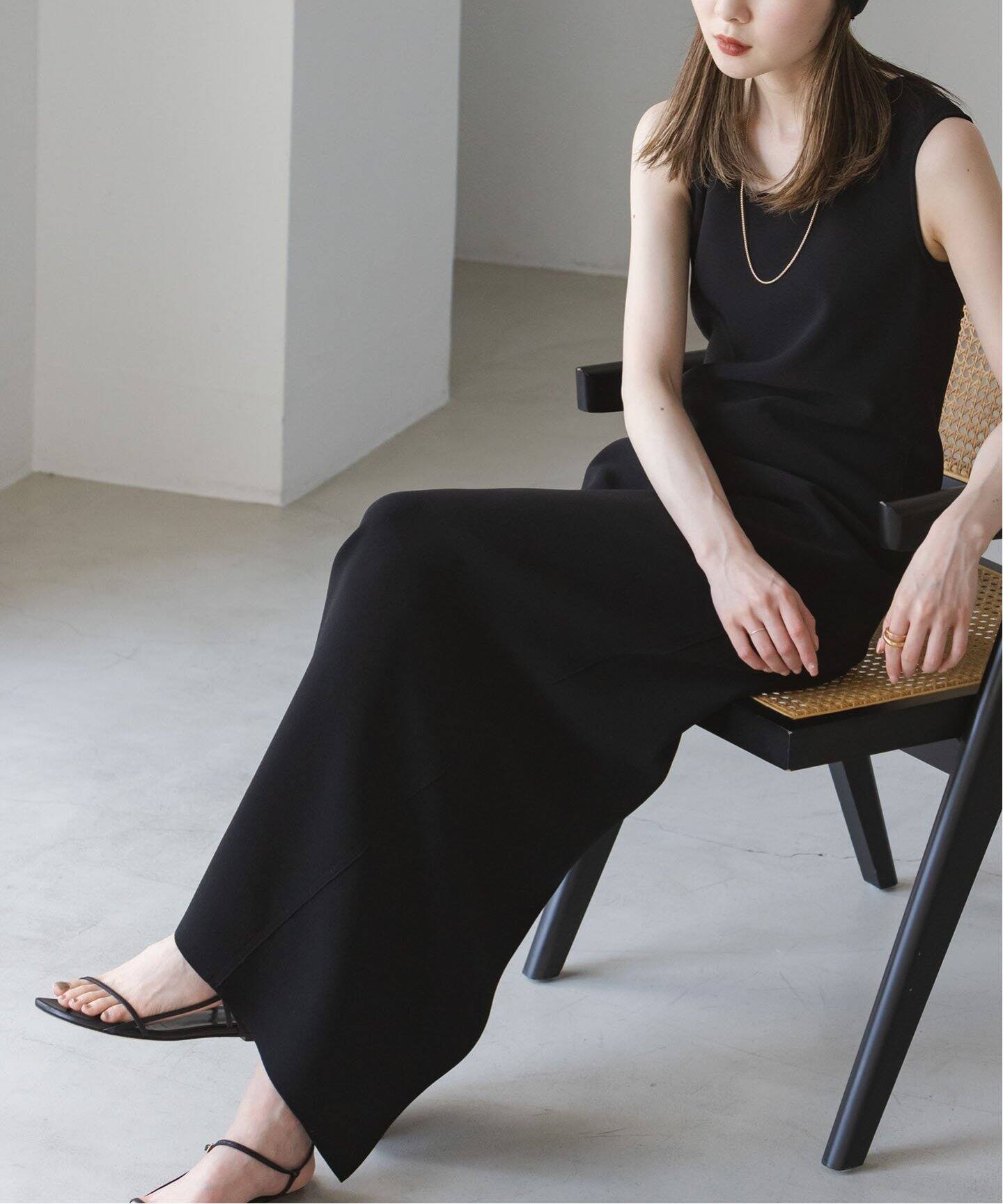 ニットジョーゼットニュアンスネックワンピース（ワンピース）｜NOBLE  