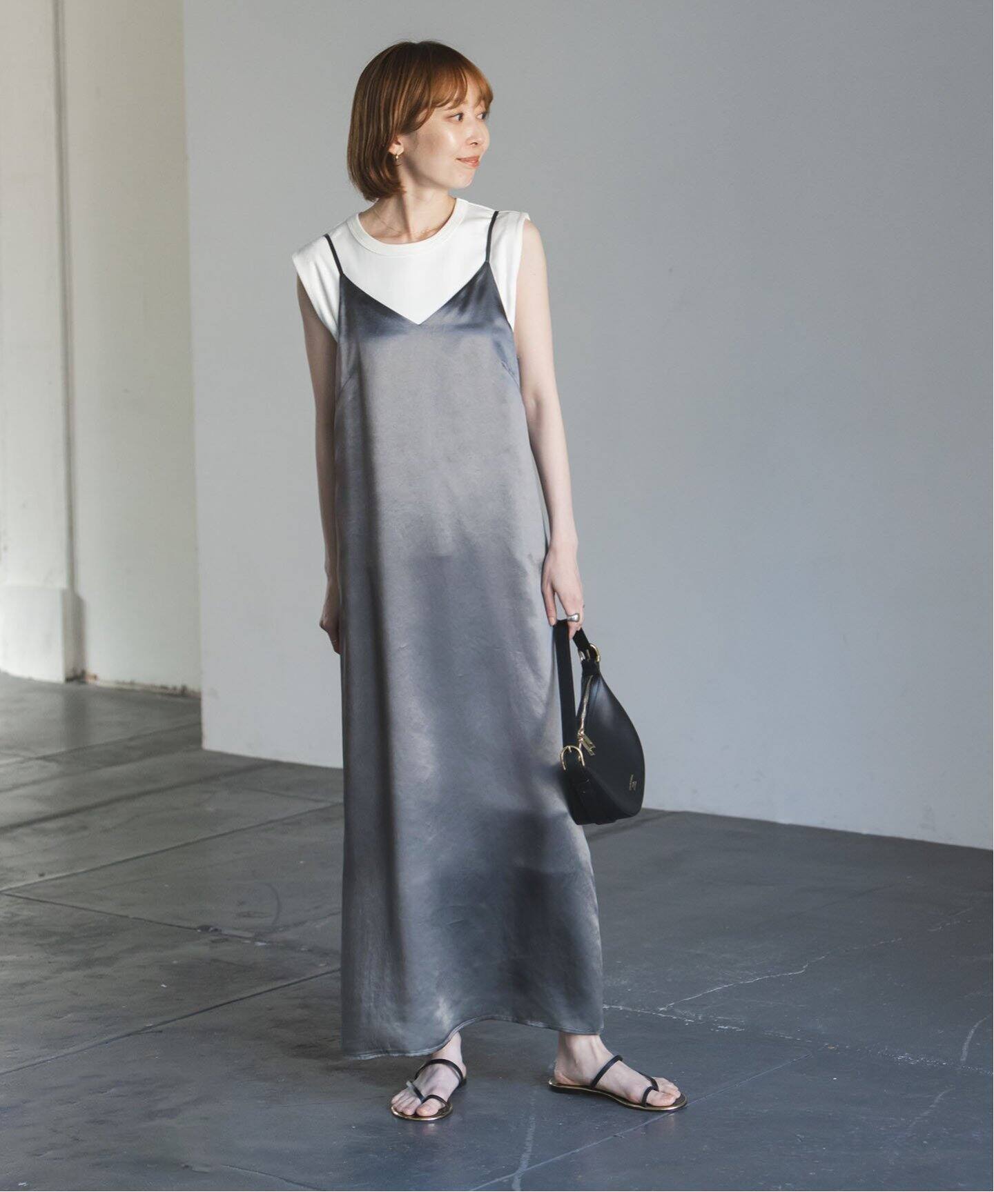 追加》サテンVネックキャミソールワンピース（ワンピース）｜NOBLE  