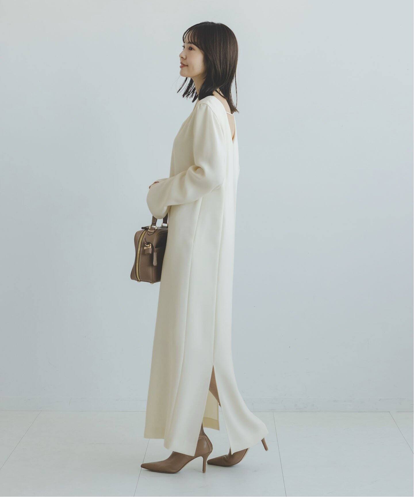 ワイドネックIラインワンピース（ワンピース）｜NOBLE（ノーブル）の  